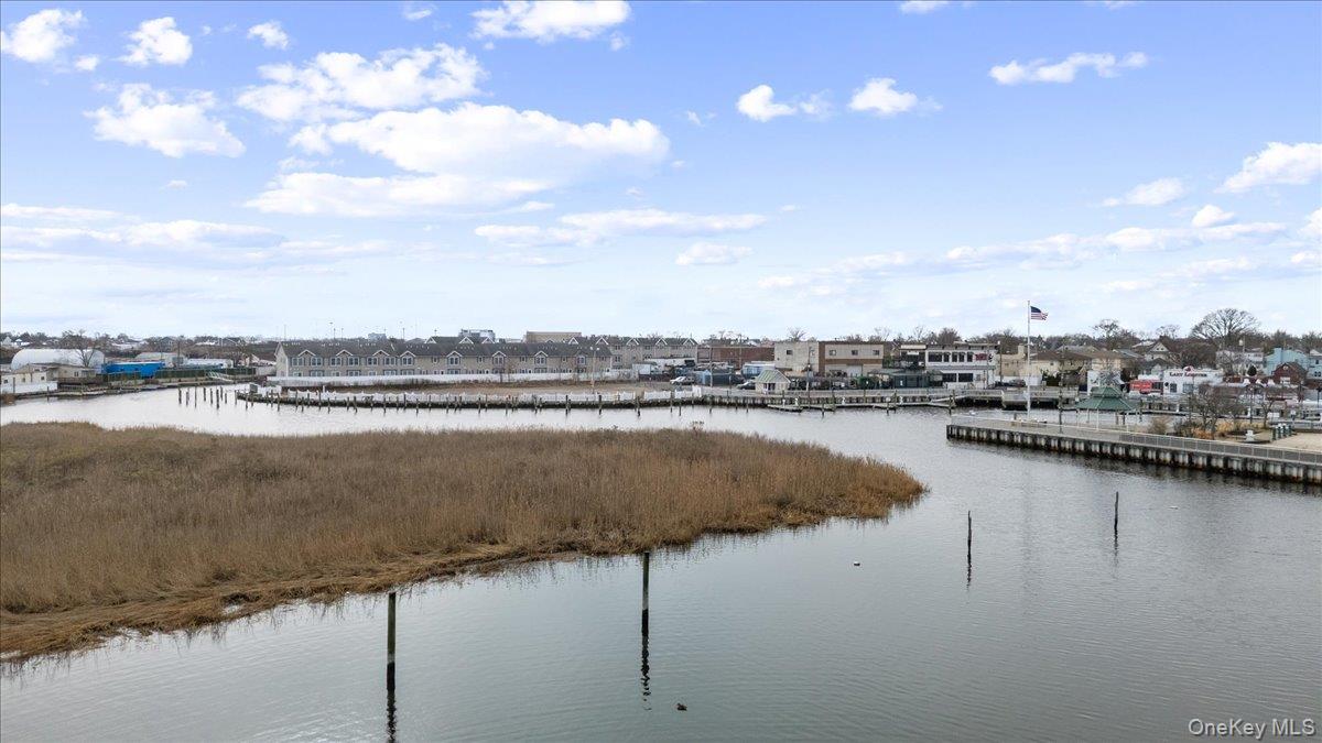 #19 photo, 422 Marina Pointe Drive, East Rockaway , NY 11518