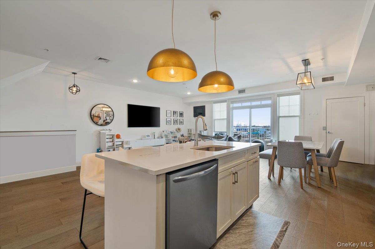 #3 photo, 422 Marina Pointe Drive, East Rockaway , NY 11518