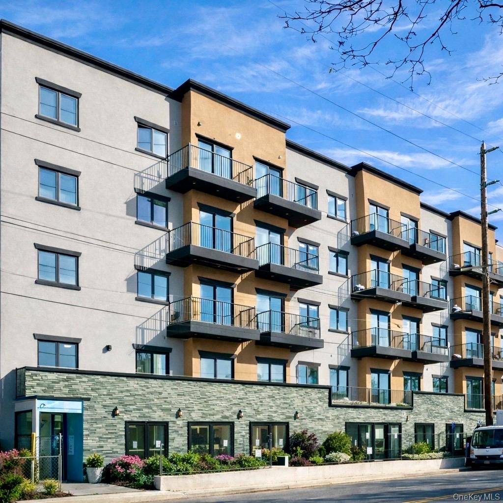 #1 photo, 356-370 Bayview Avenue, Inwood , NY 11096