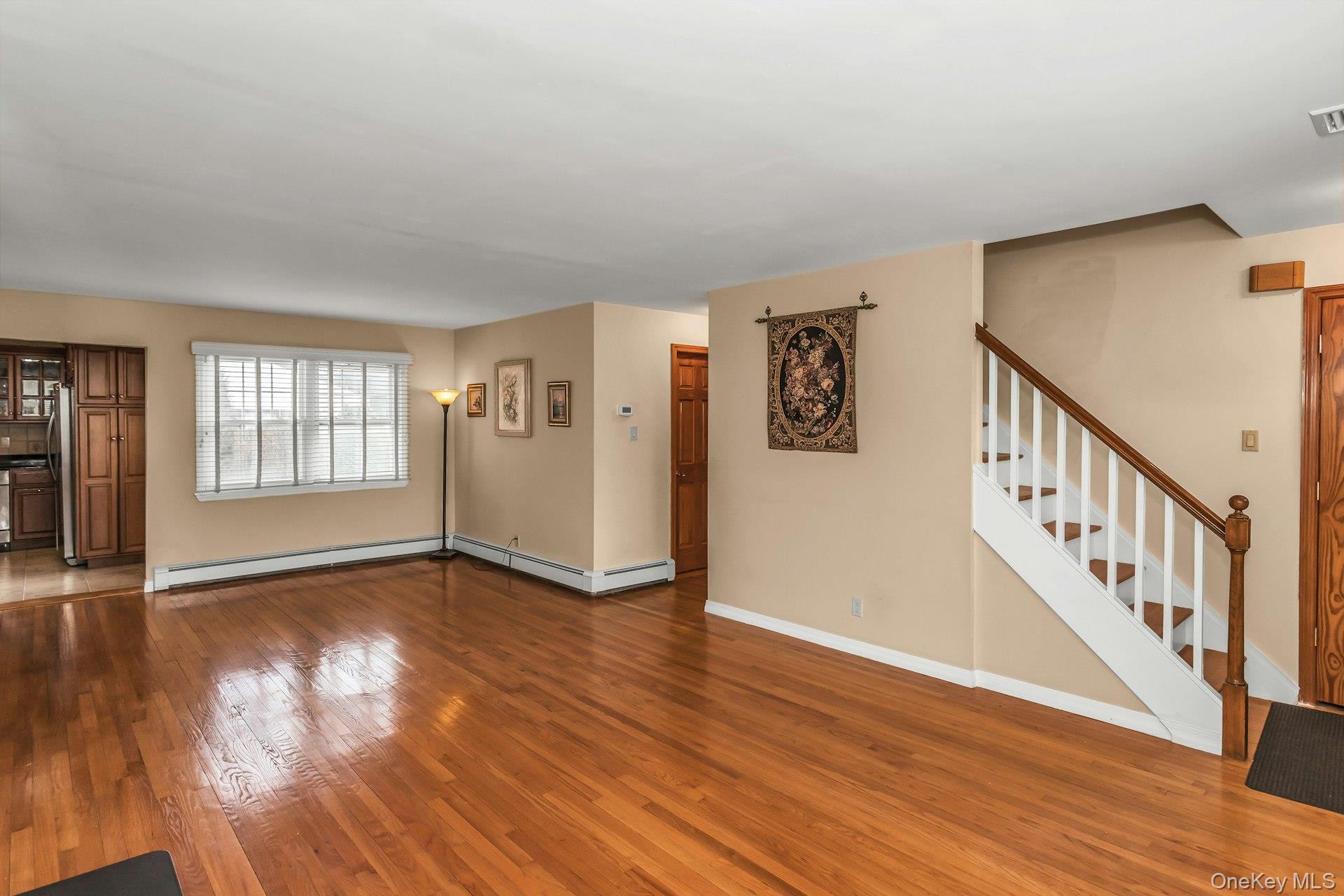 #6 photo, 26 Bayview Avenue, Massapequa , NY 11758