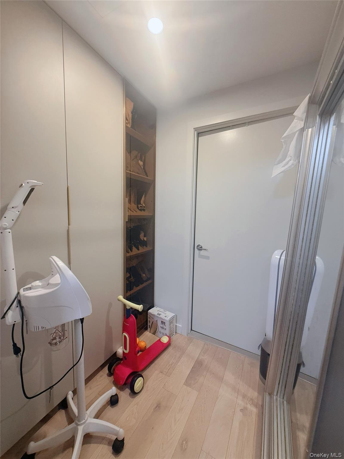 #8 photo, 131-02B 40th Road, Flushing , NY 11354