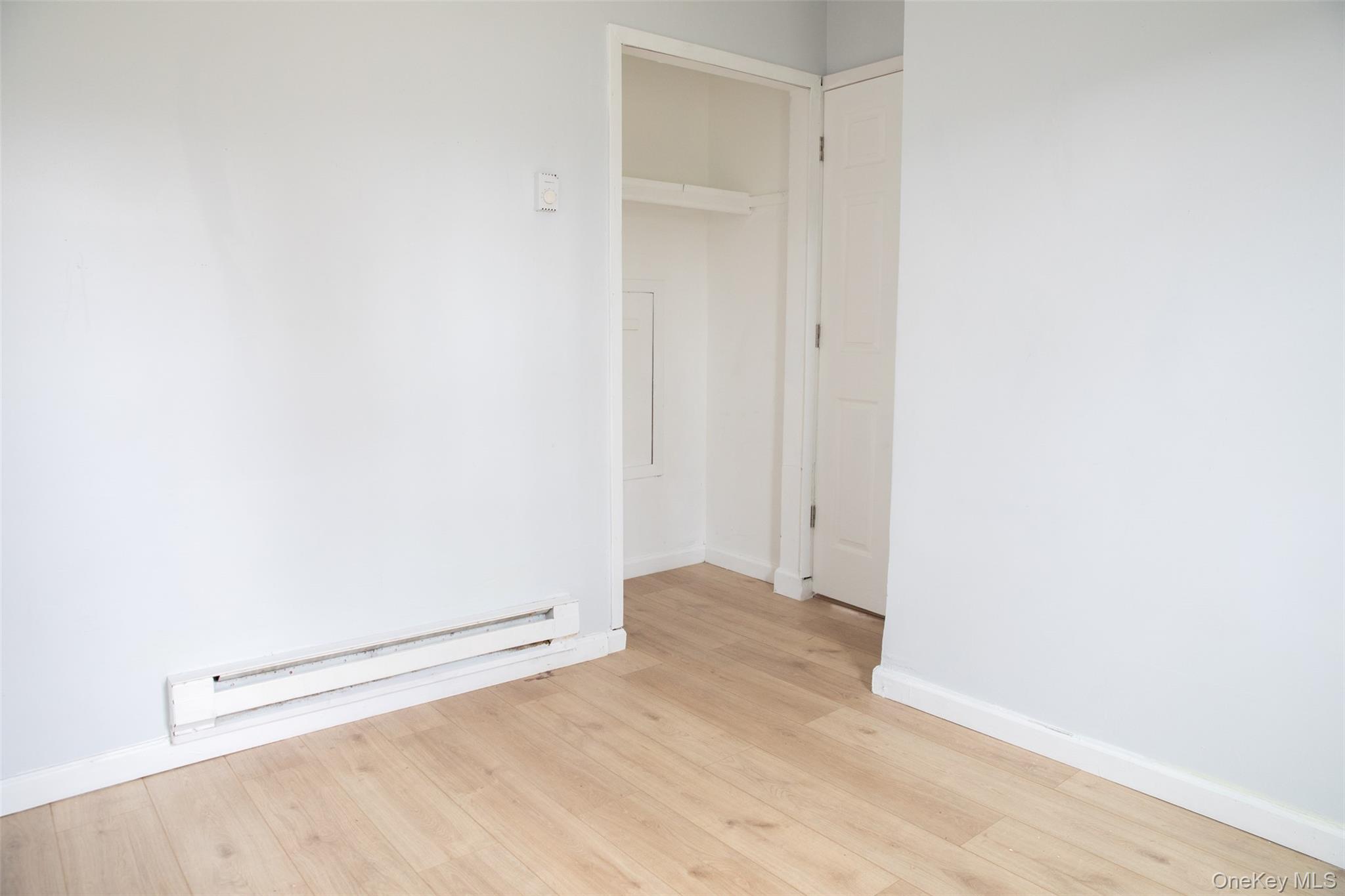 #7 photo, 1 A Jamestown Court, Ridge , NY 11961