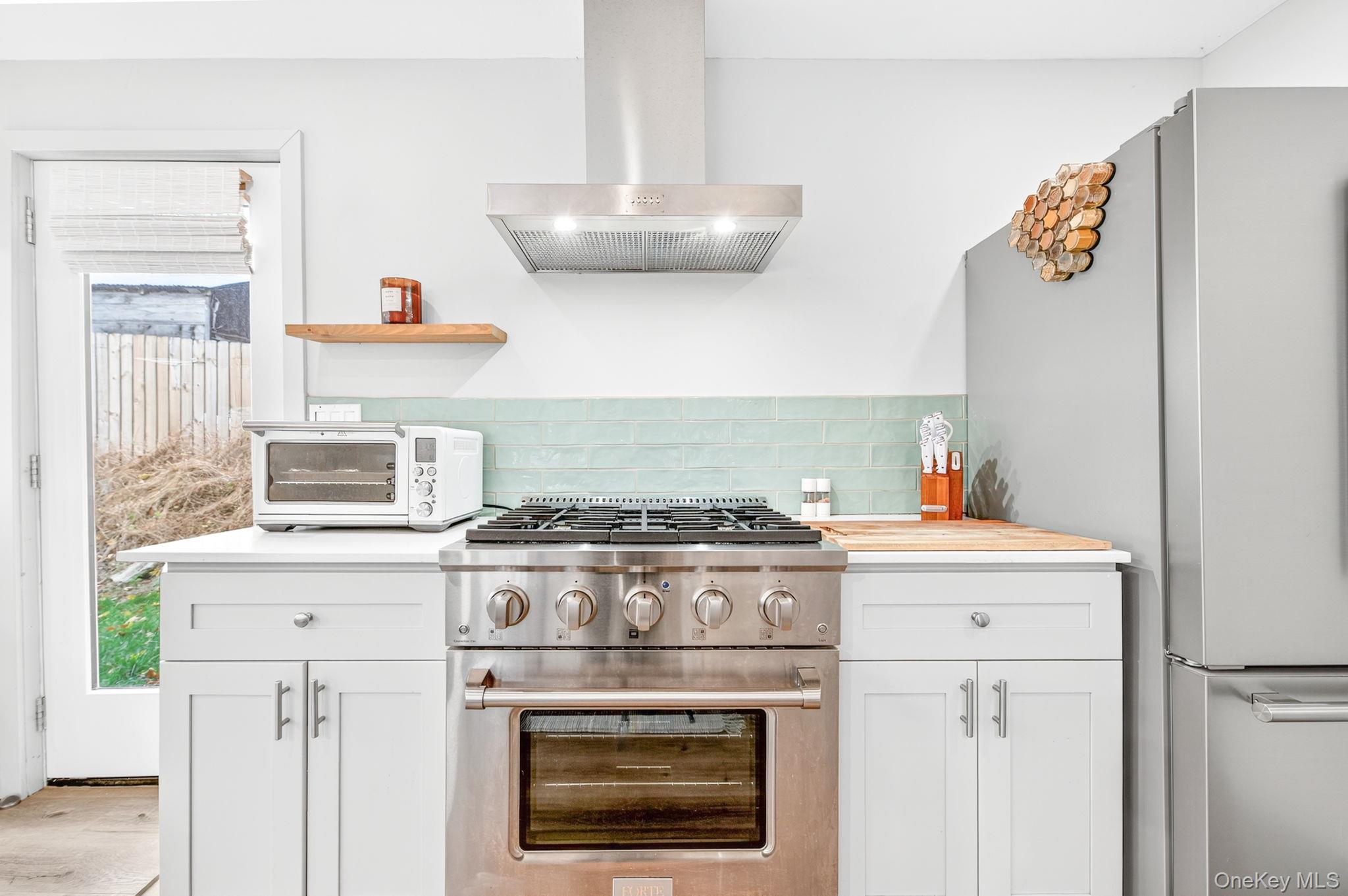 #10 photo, 39 N Broadway, Esopus , NY 12401