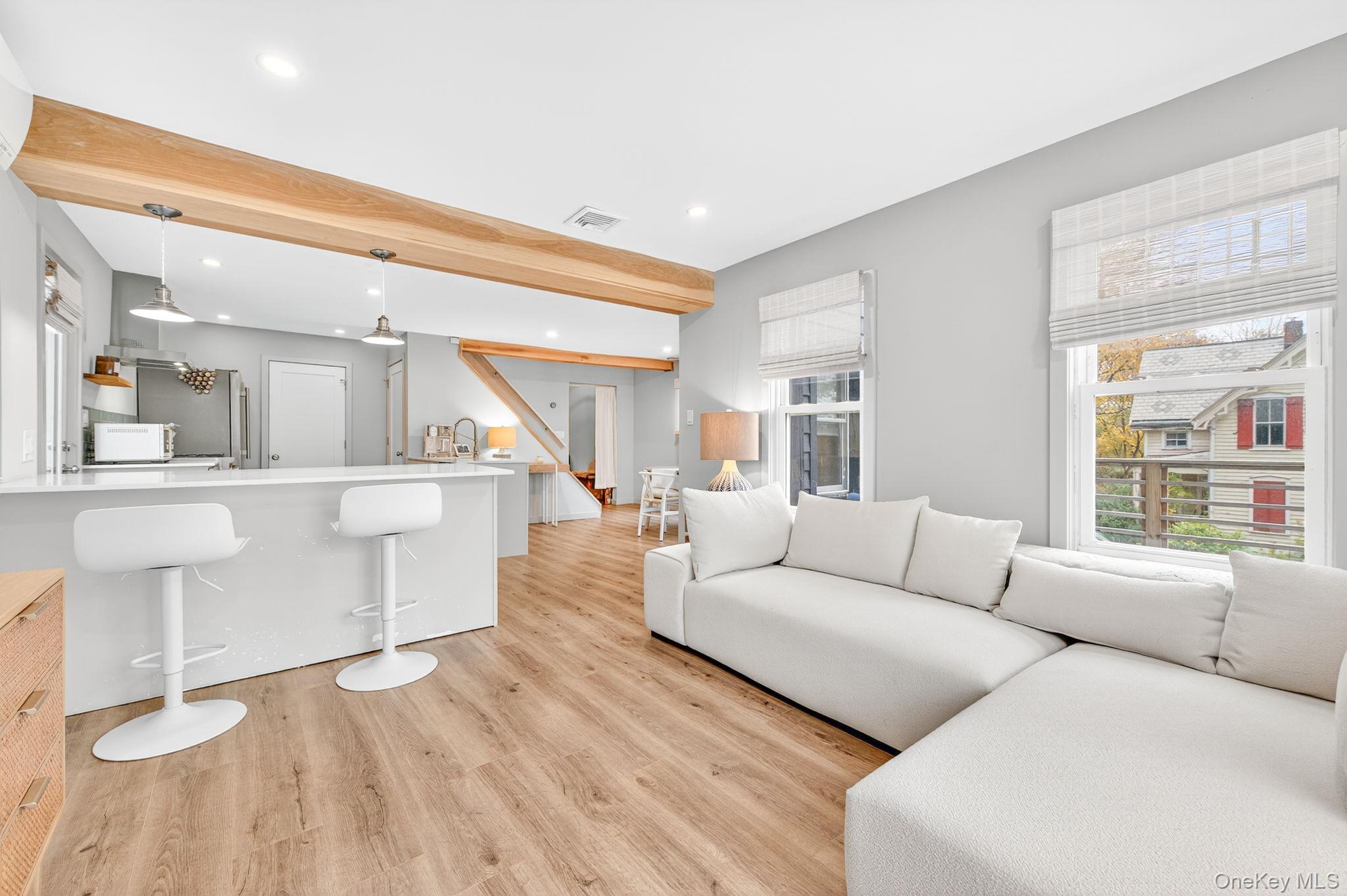 #13 photo, 39 N Broadway, Esopus , NY 12401