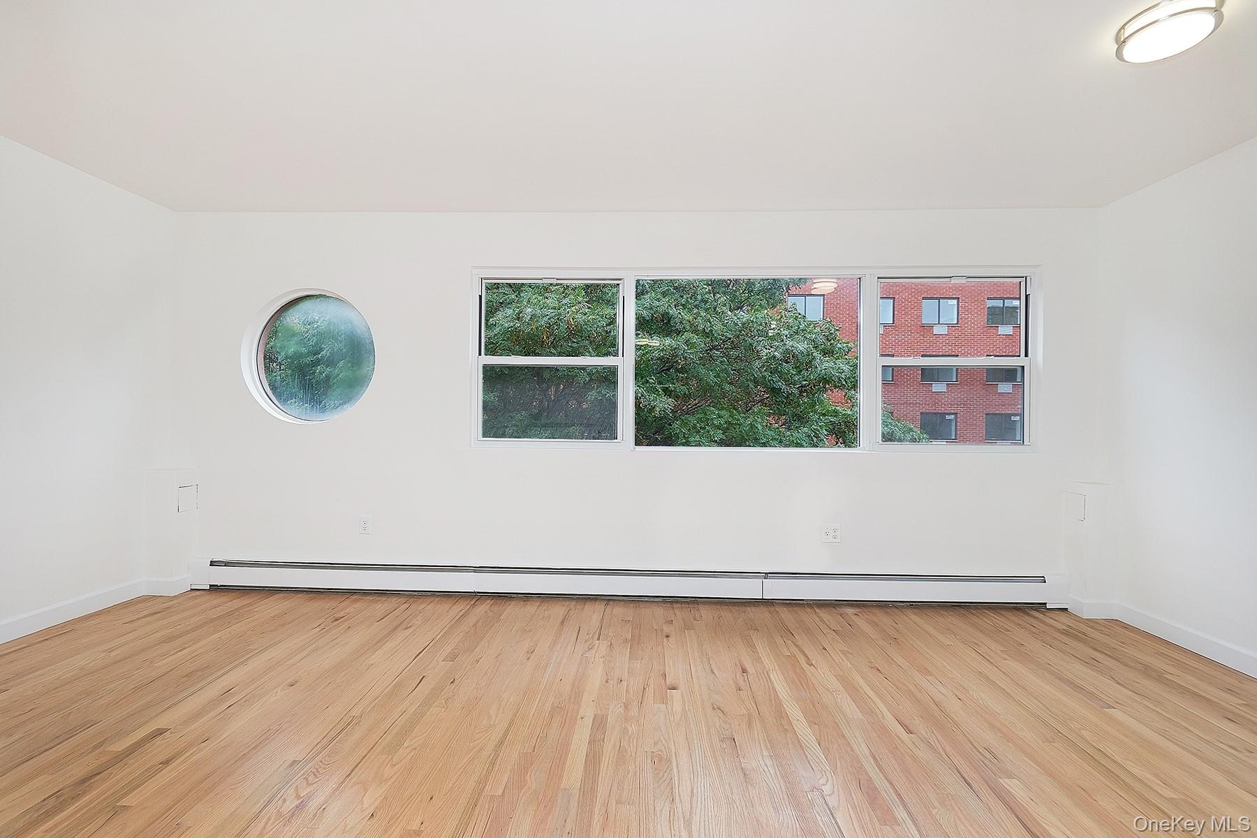 #2 photo, 1180 Sherman Avenue, ब्रोंक्स Bronx , NY 10456