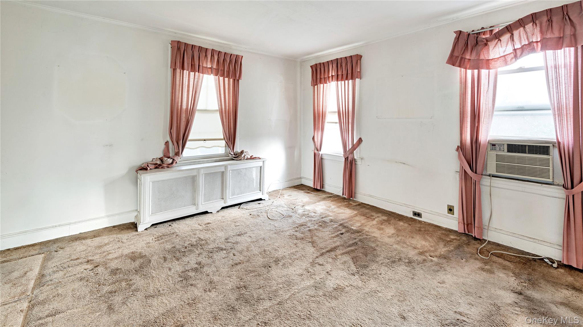 #10 photo, 44 Rockdale Avenue, New Rochelle , NY 10801