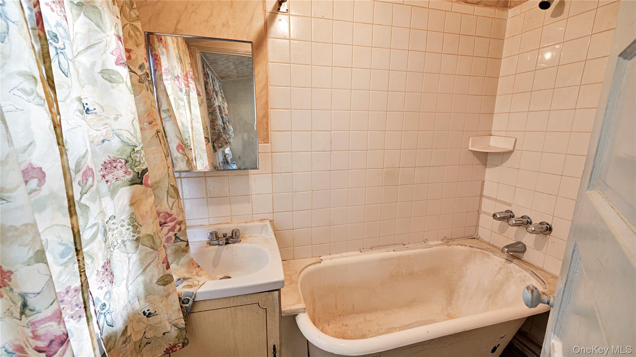 #18 photo, 44 Rockdale Avenue, New Rochelle , NY 10801