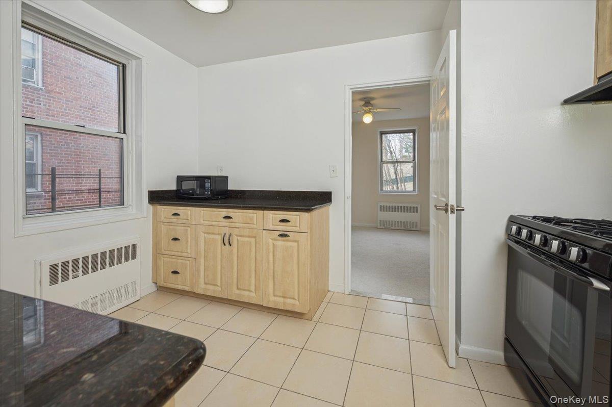 #11 photo, 4 Sadore Lane, Yonkers , NY 10710