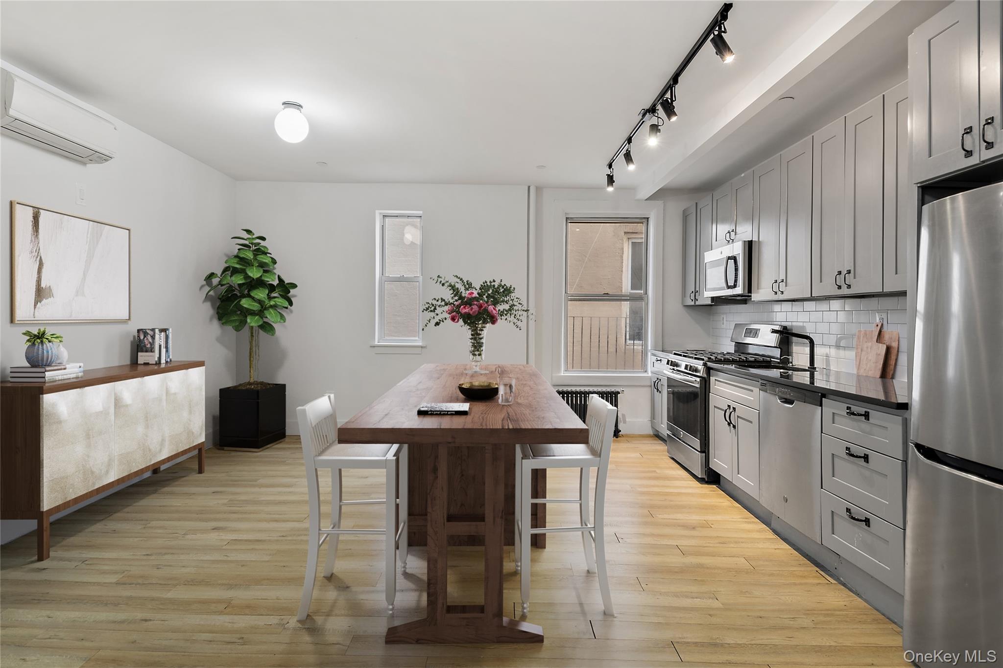 #12 photo, 1180 Grant Avenue, ब्रोंक्स Bronx , NY 10456