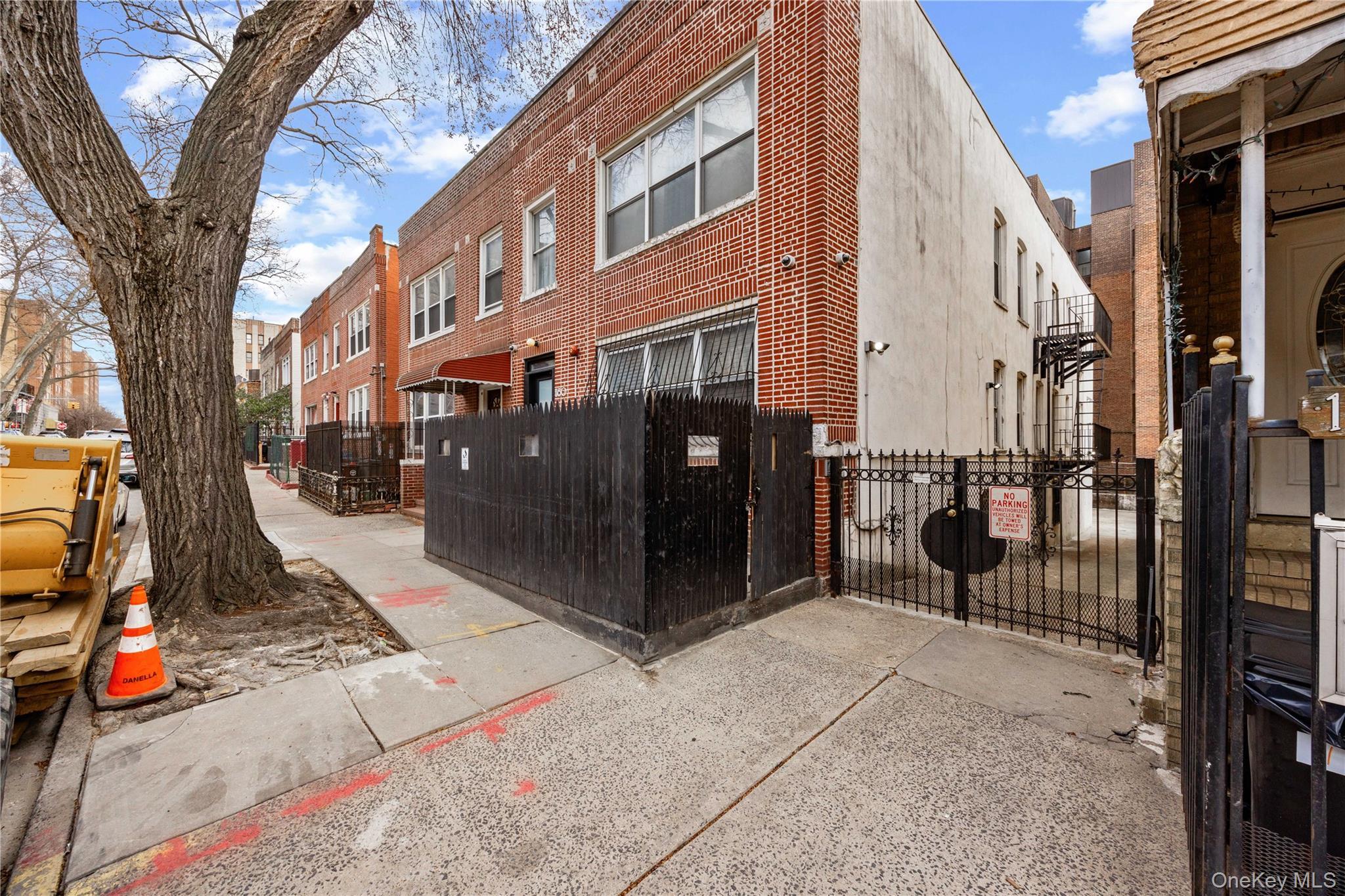 #7 photo, 1180 Grant Avenue, ब्रोंक्स Bronx , NY 10456