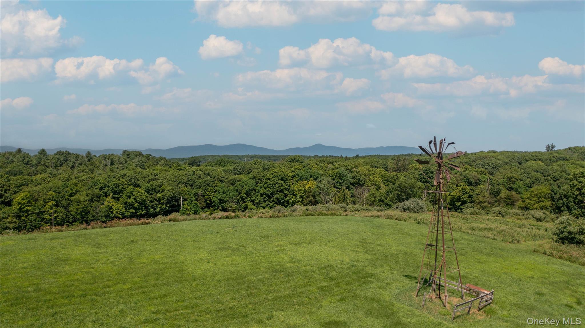 #13 photo, Rowe Road, Red Hook , NY 12571