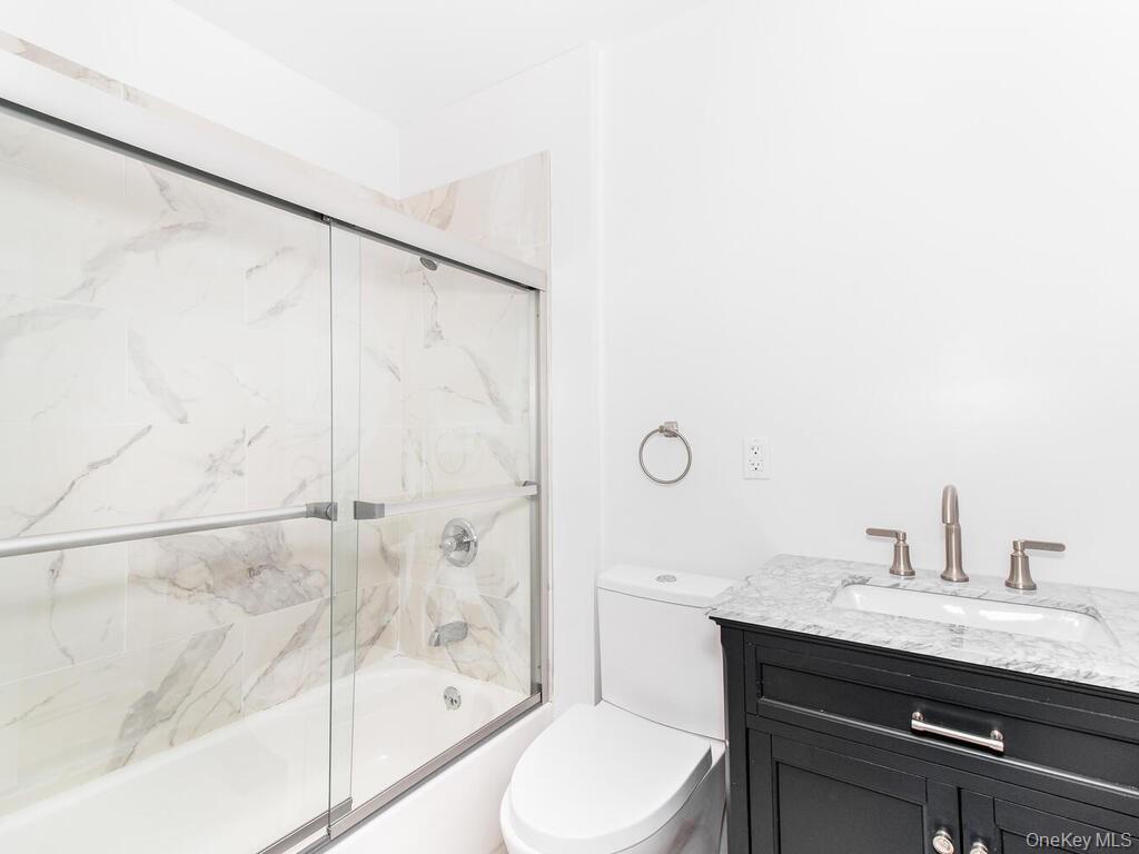 #4 photo, 251 Warburton Avenue, Yonkers , NY 10701