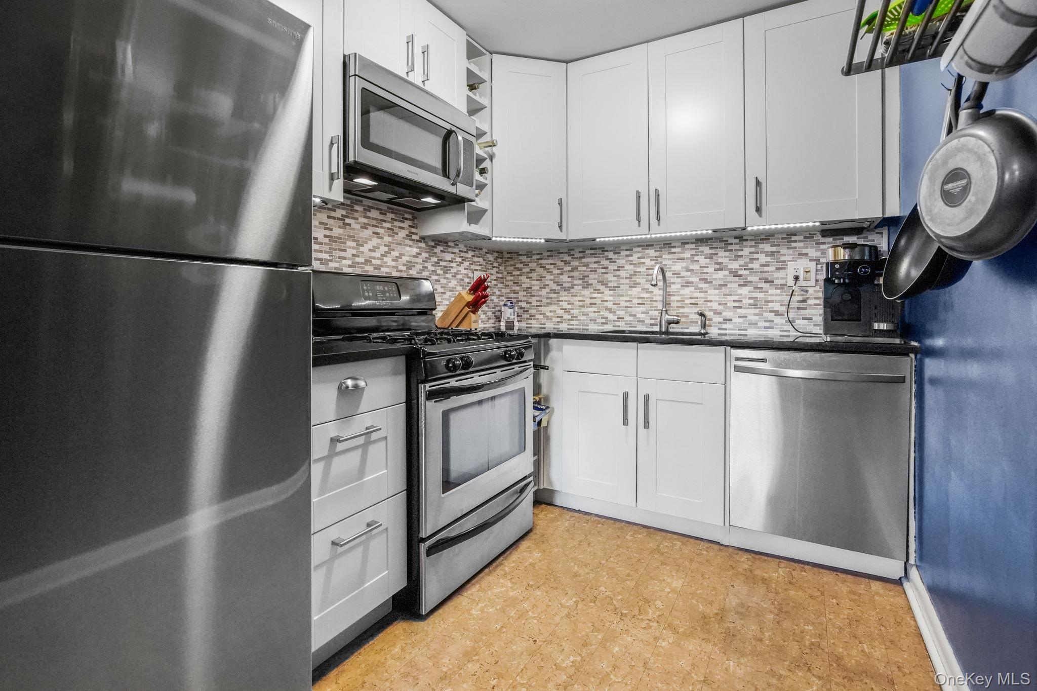 #7 photo, 240 S Broadway, Tarrytown , NY 10591