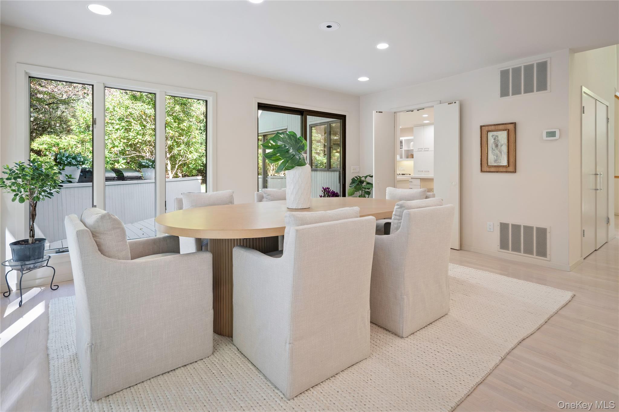 #15 photo, 35 Neustadt Lane, Chappaqua , NY 10514