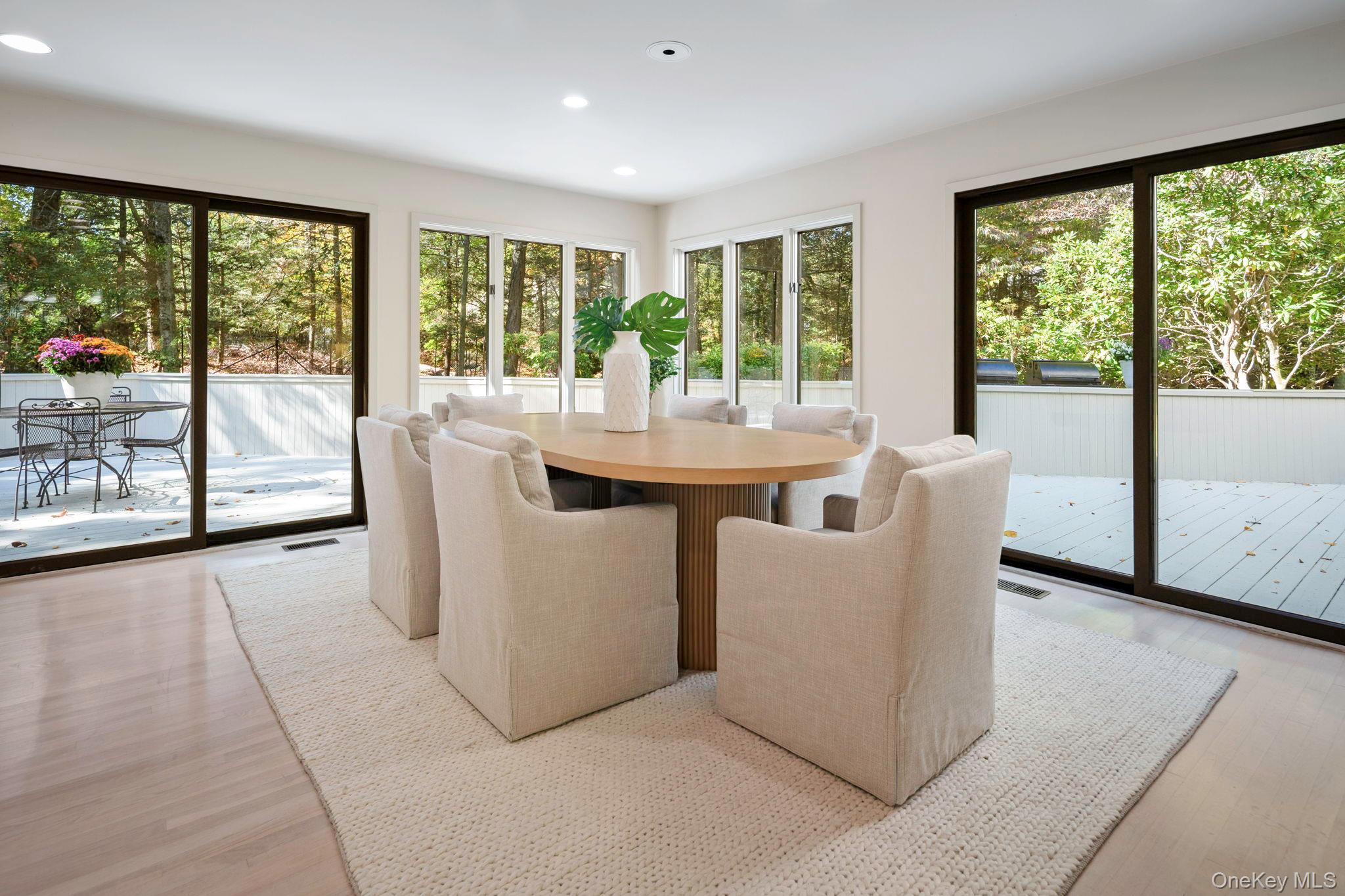 #17 photo, 35 Neustadt Lane, Chappaqua , NY 10514