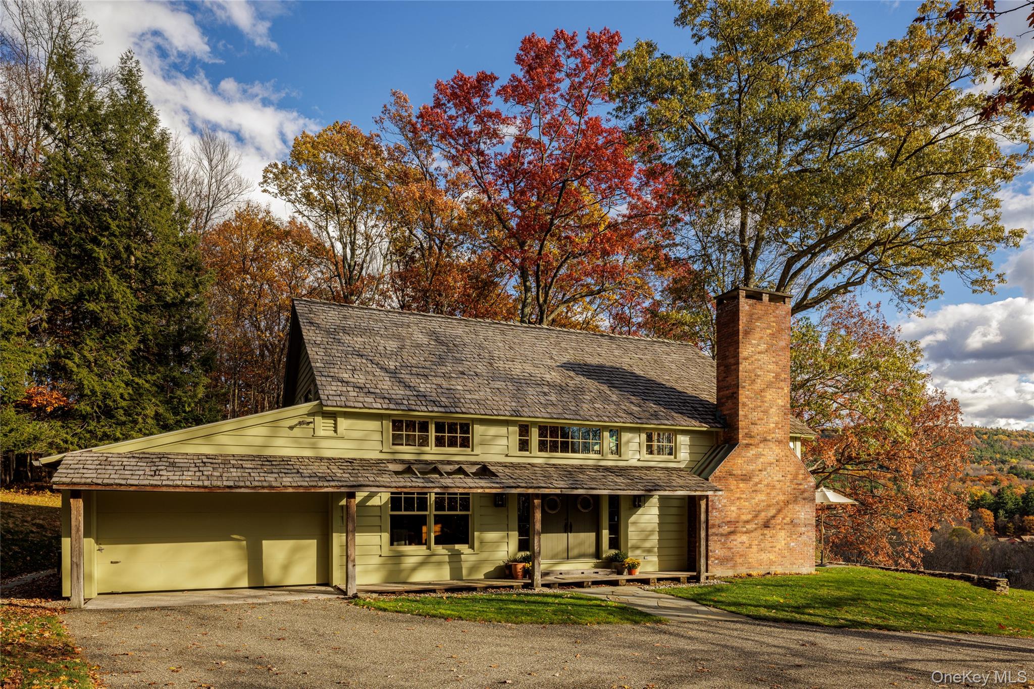 #2 photo, 46 Lockrow Road, Troy , NY 12180