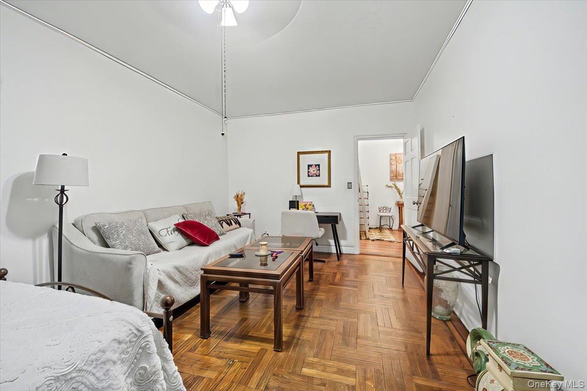 #5 photo, 1045 Anderson Avenue, Bronx , NY 10452