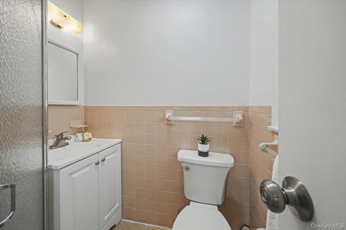 #16 photo, 60 Park Avenue, West Harrison , NY 10604