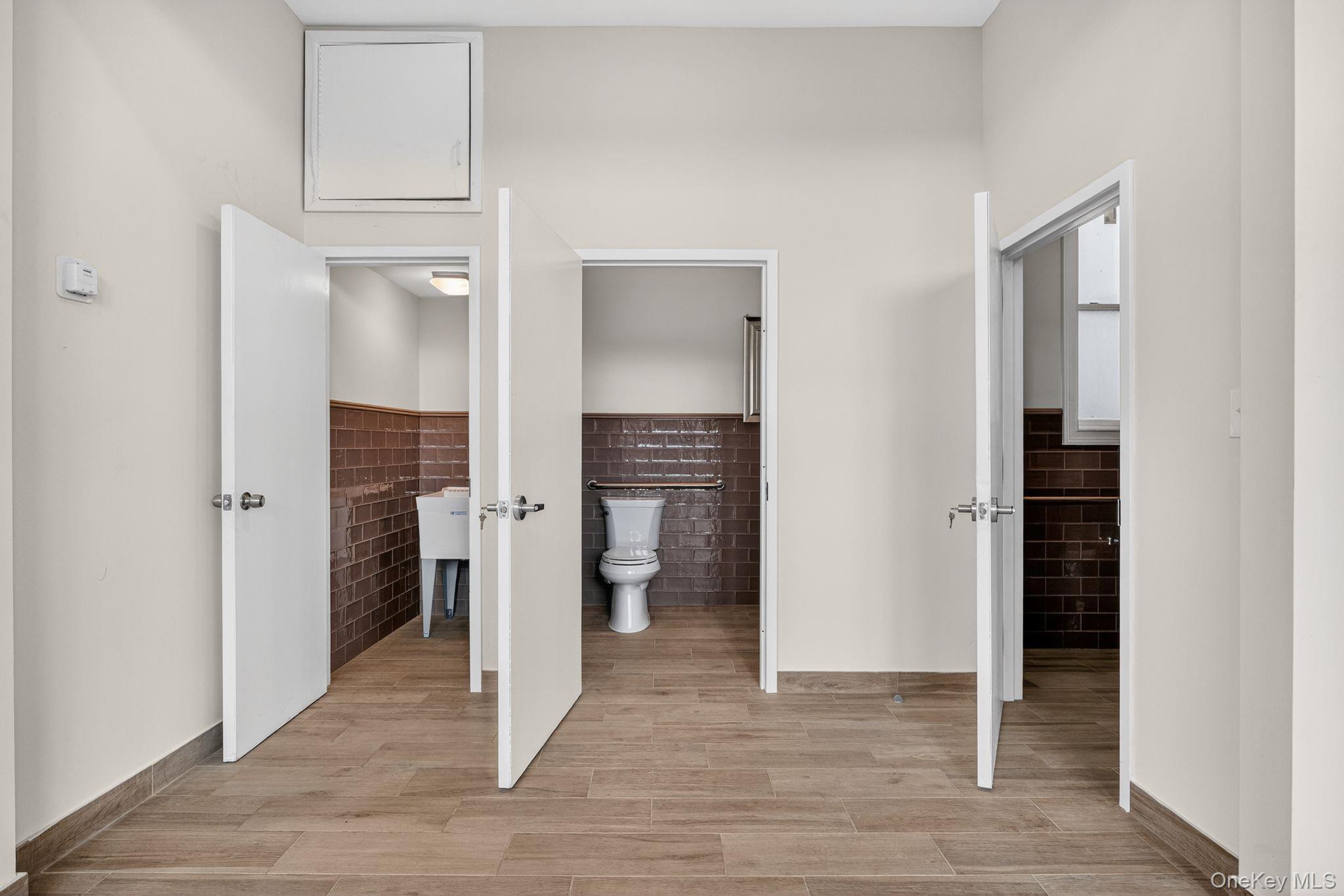 #7 photo, 405 Gates Avenue, Brooklyn , NY 11216