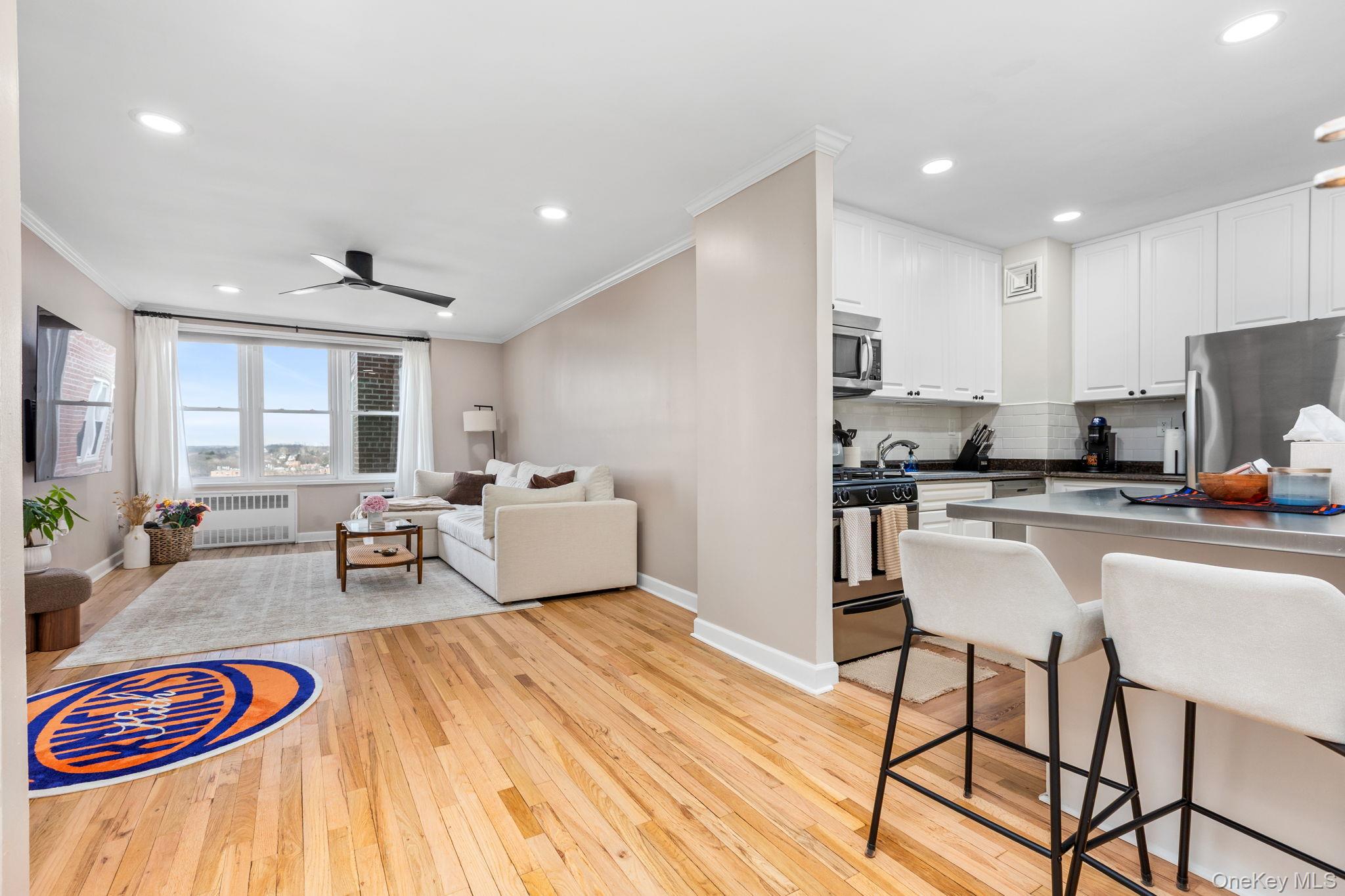 #4 photo, 21 Fairview Avenue, Tuckahoe , NY 10707