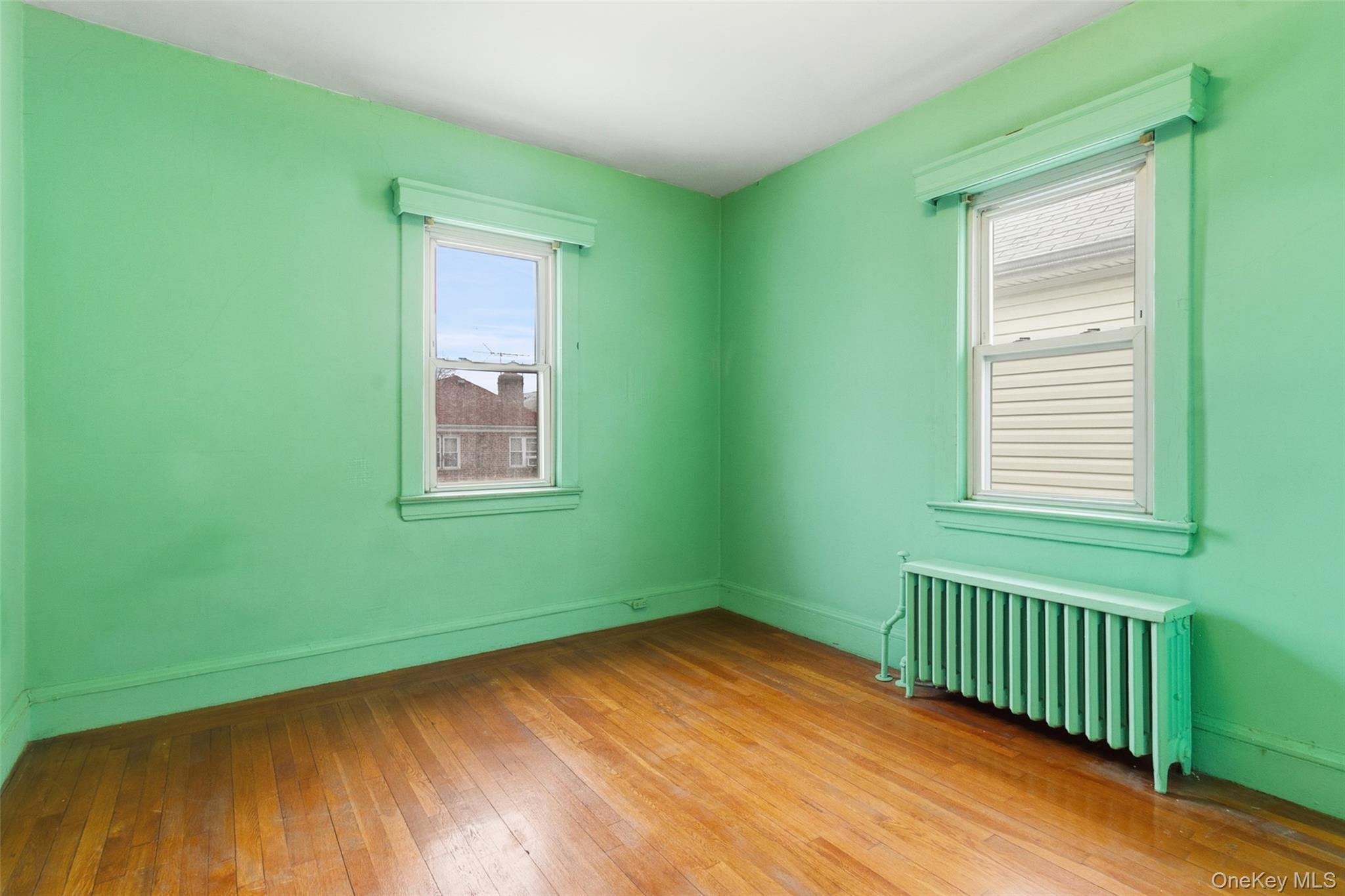 #20 photo, 1641 Hone Avenue, Bronx , NY 10461