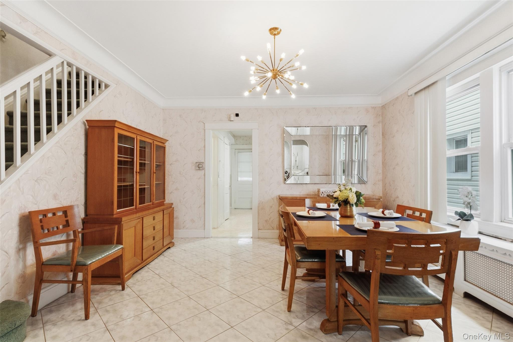 #9 photo, 1641 Hone Avenue, Bronx , NY 10461