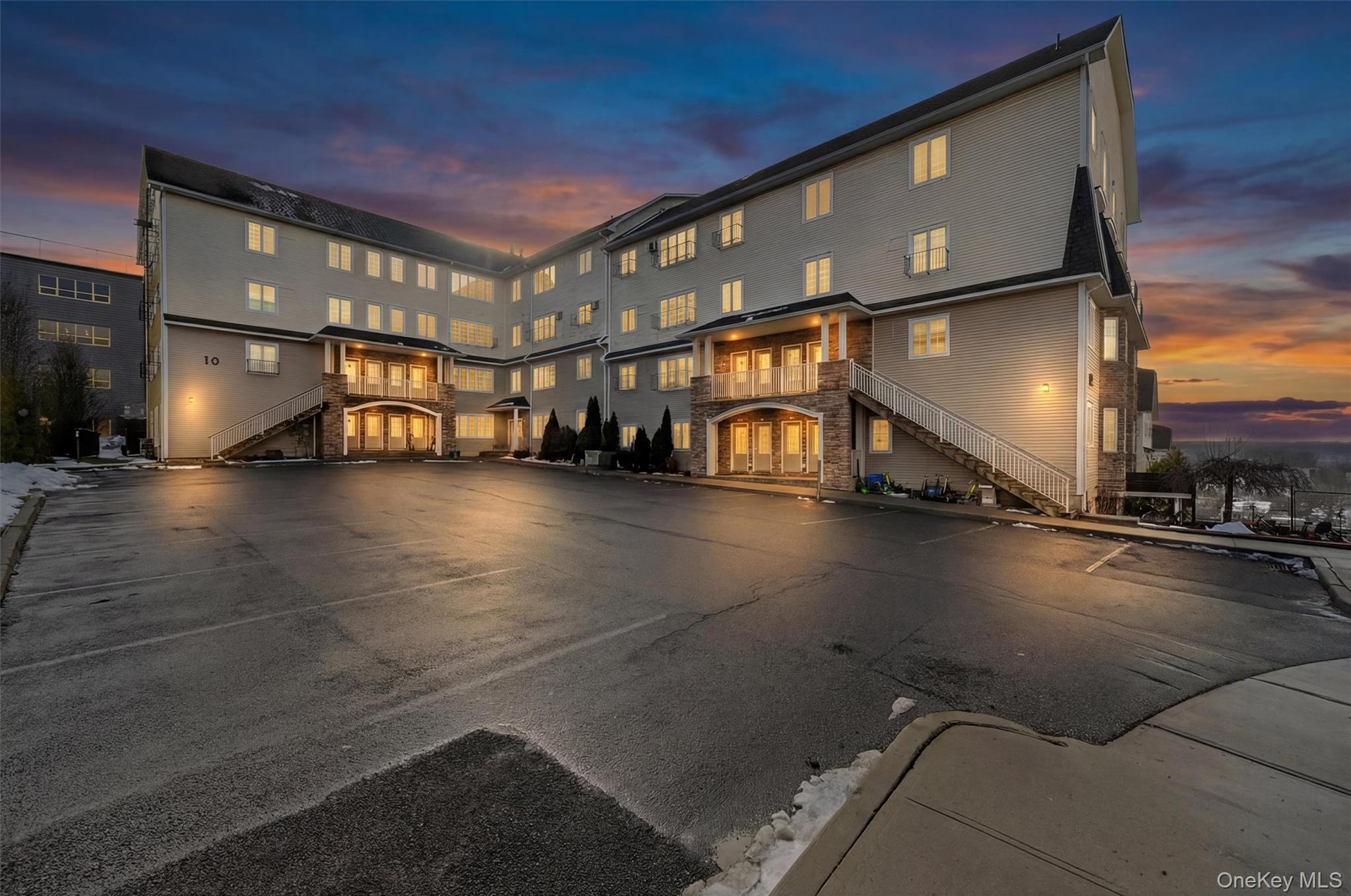 #3 photo, 10 Lemberg Court, Monroe , NY 10950