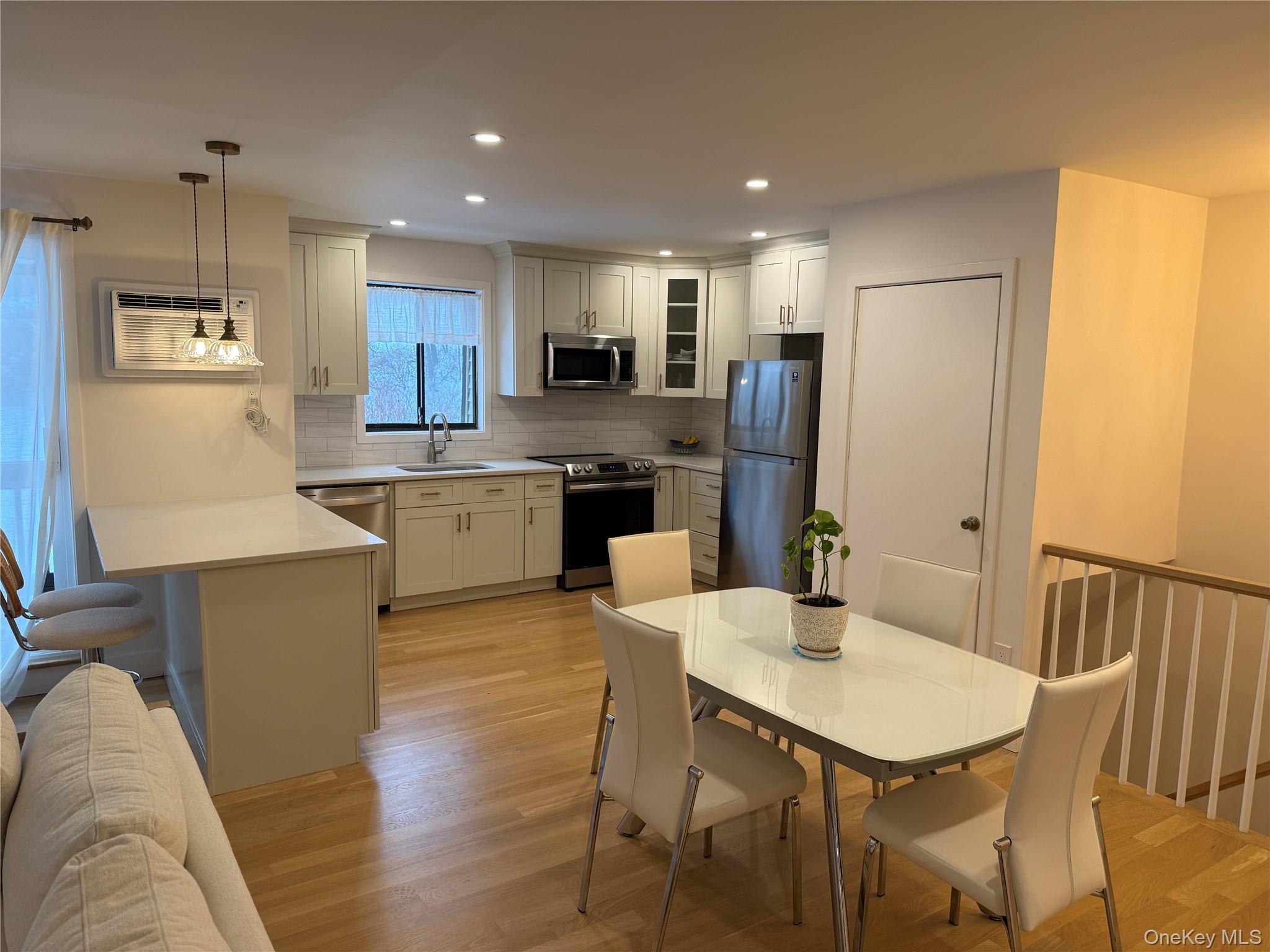 #5 photo, 404 Vista On The Lake, Carmel , NY 10512