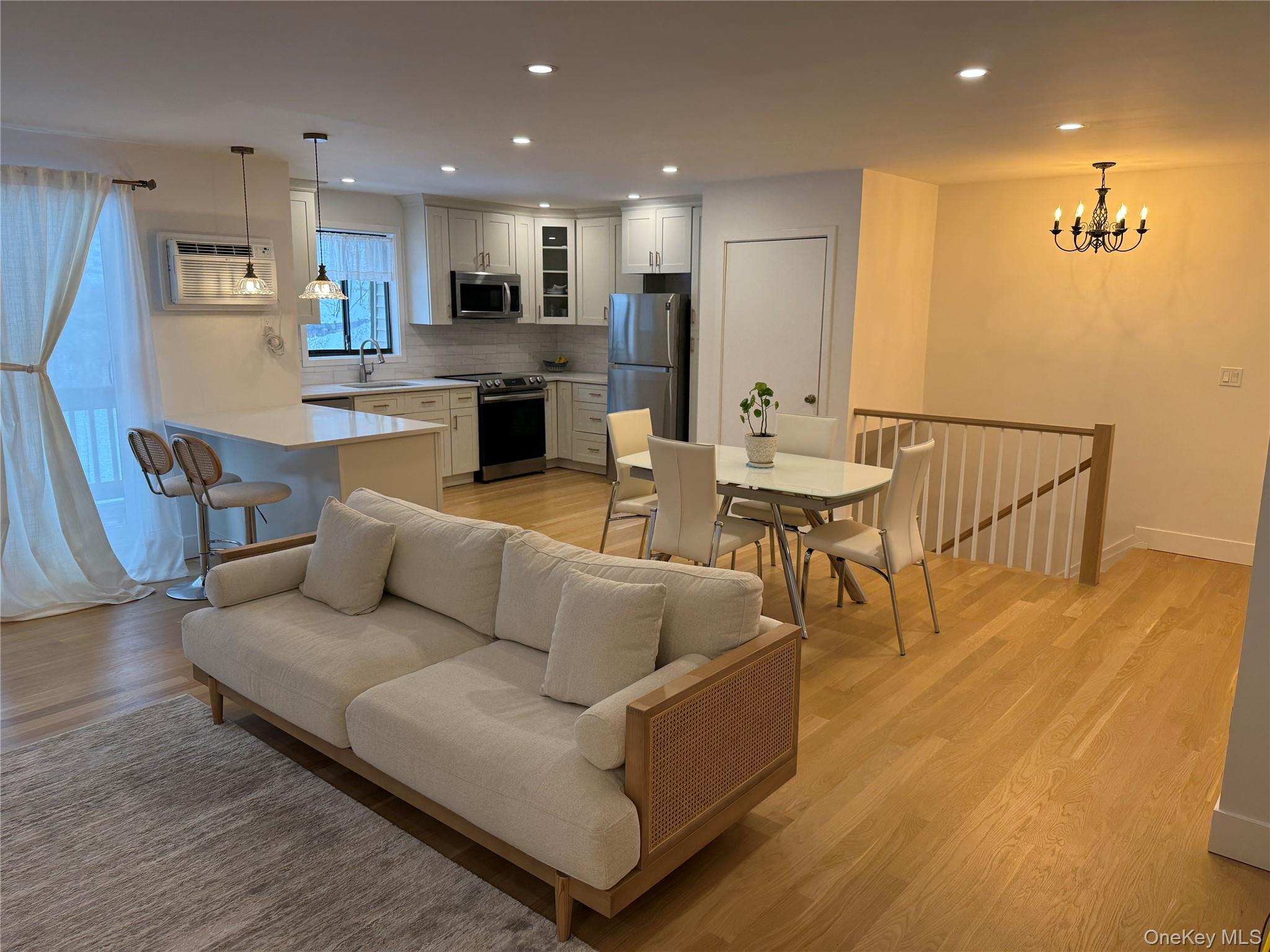 #6 photo, 404 Vista On The Lake, Carmel , NY 10512