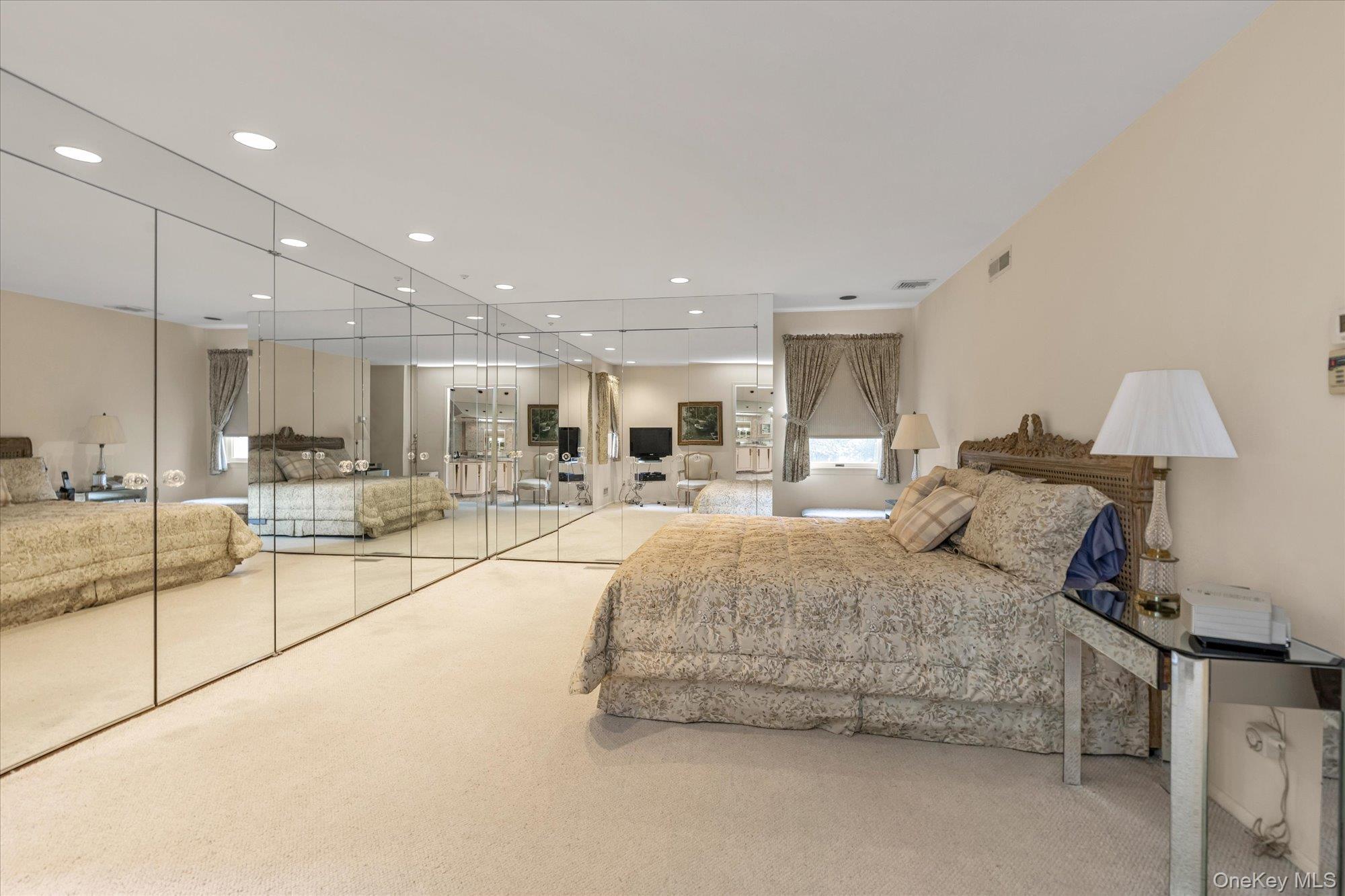 #15 photo, 19 Flamingo Road, מחוז נסאו East Hills , NY 11576