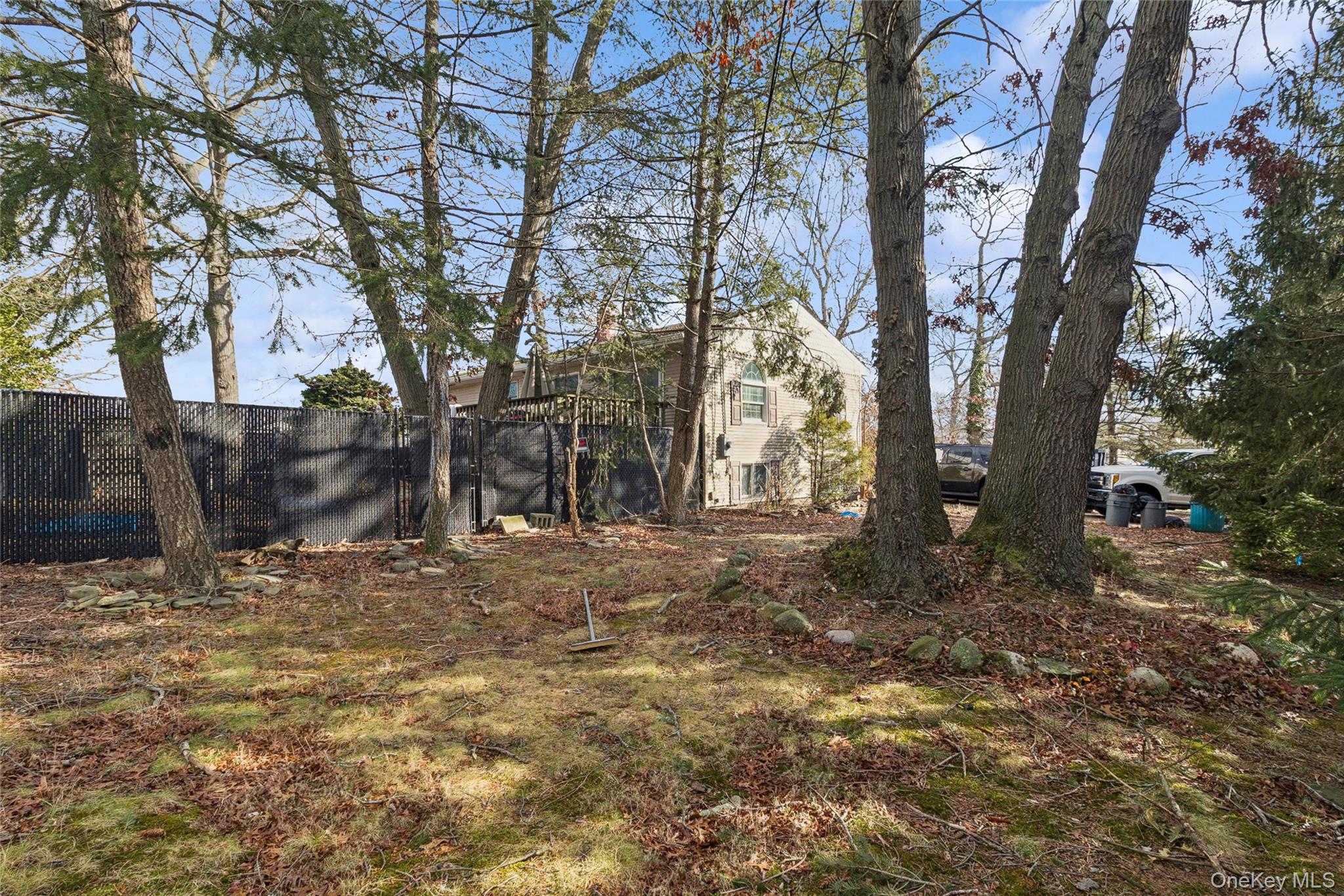 #6 photo, 3 Allegheny Drive, Farmingville , NY 11738