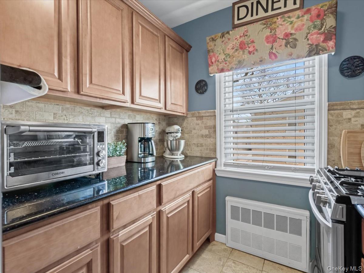 #10 photo, 71-42 Little Neck Parkway, Floral Park , NY 11004