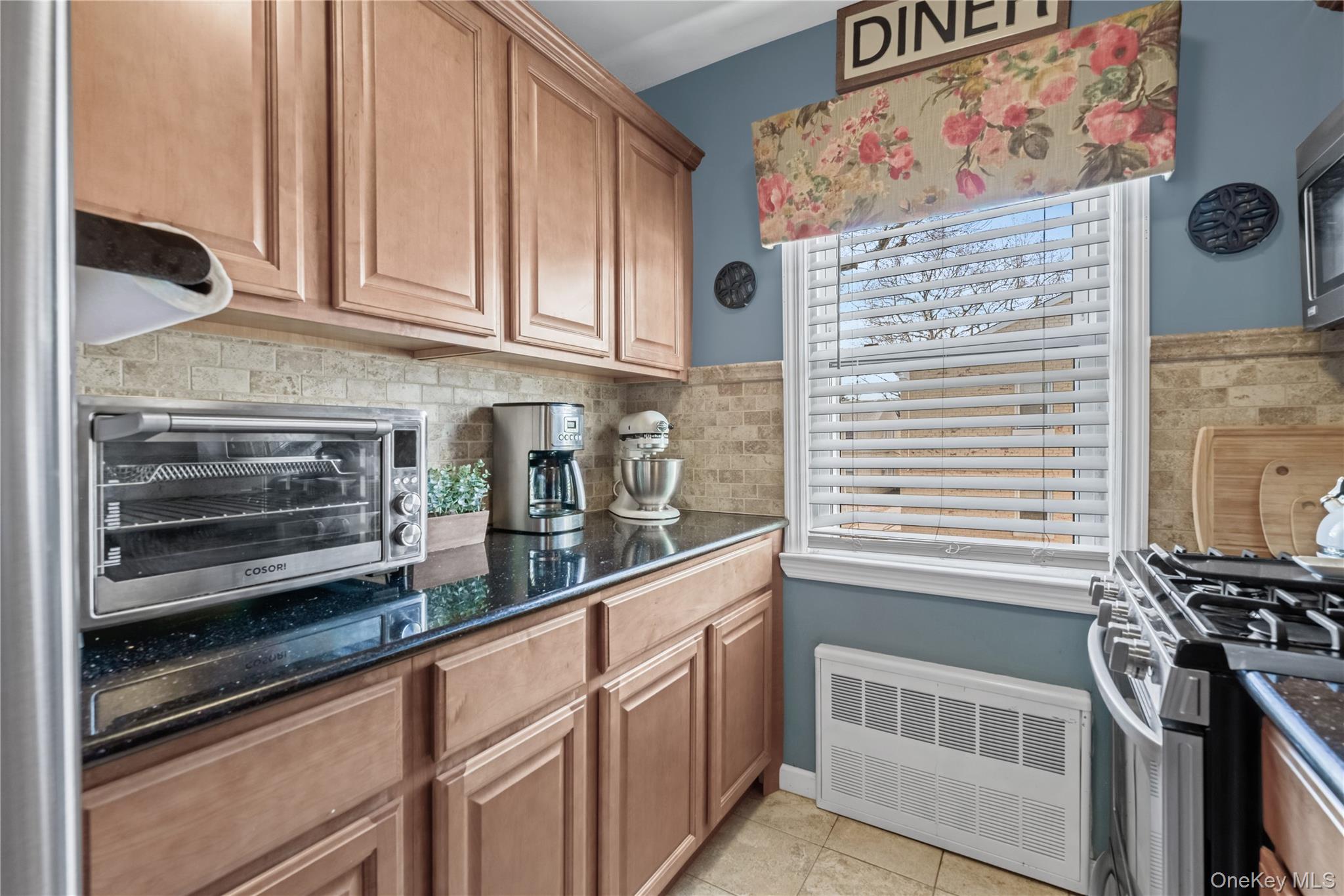 #8 photo, 71-42 Little Neck Parkway, Floral Park , NY 11004