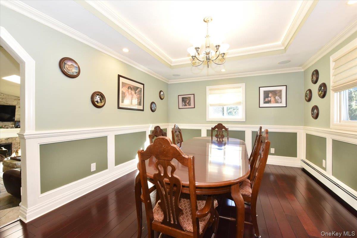 #9 photo, 24 Arlyn Drive, Massapequa , NY 11758