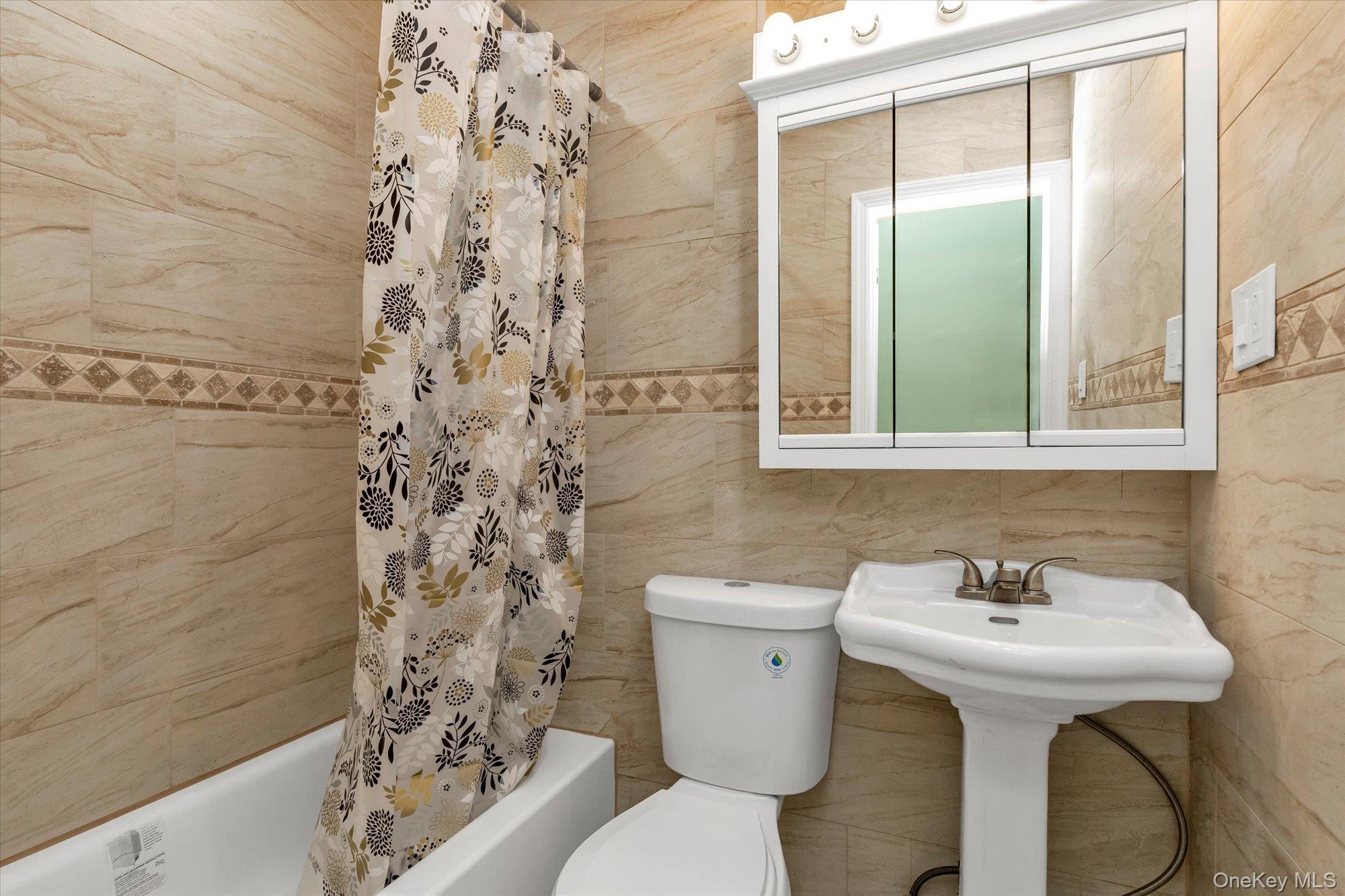 #9 photo, 21 Charlotte Street, Ridgewood , NY 11385