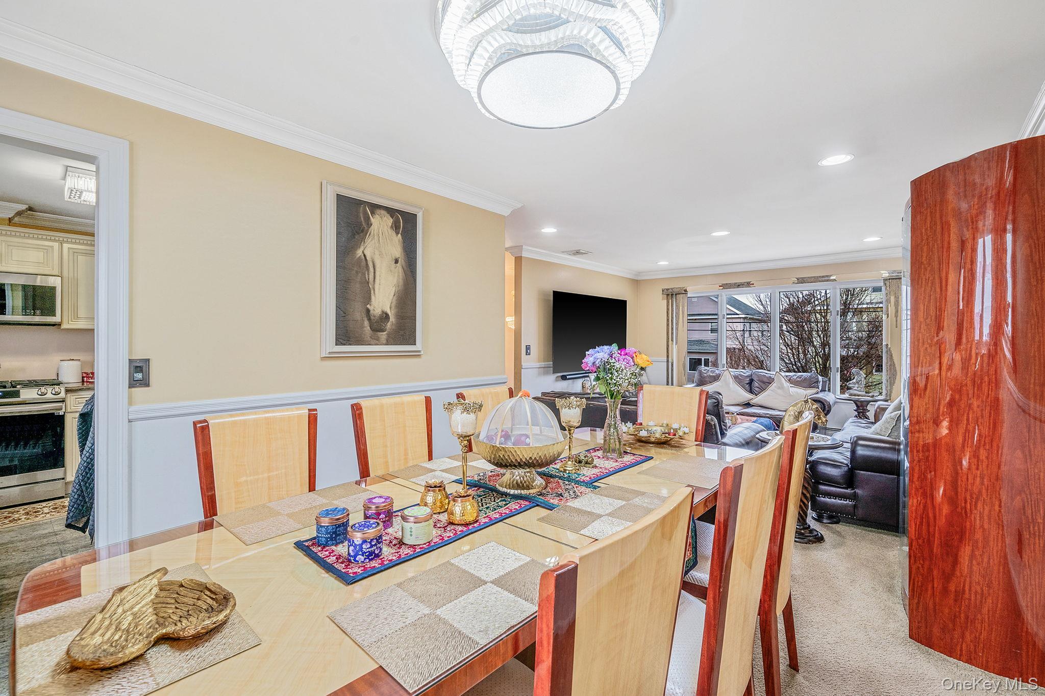 #9 photo, 105 Arlington Street, Mineola , NY 11501