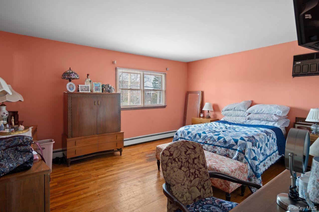 #12 photo, 1111 Hempstead Avenue, नासाउ काउंटी South Hempstead , NY 11550