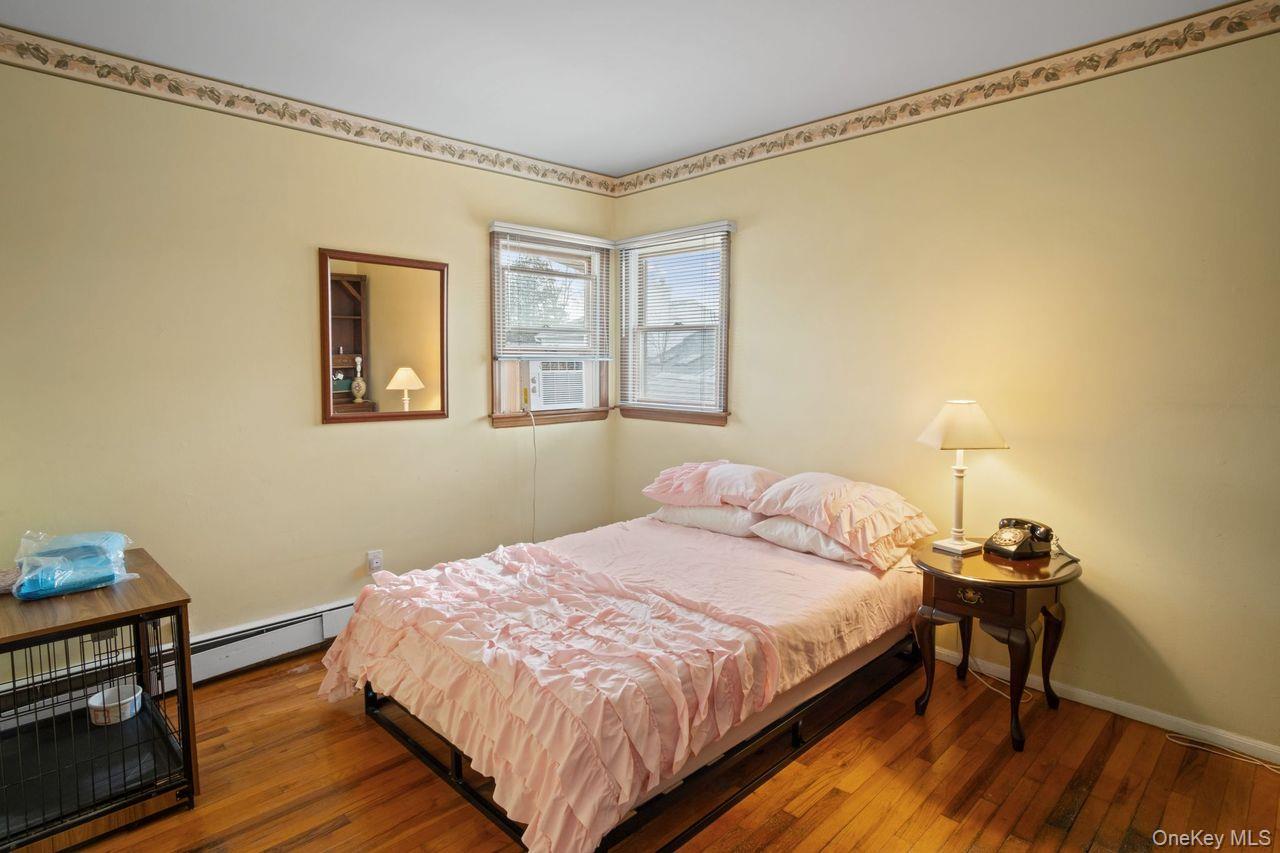 #4 photo, 1111 Hempstead Avenue, नासाउ काउंटी South Hempstead , NY 11550