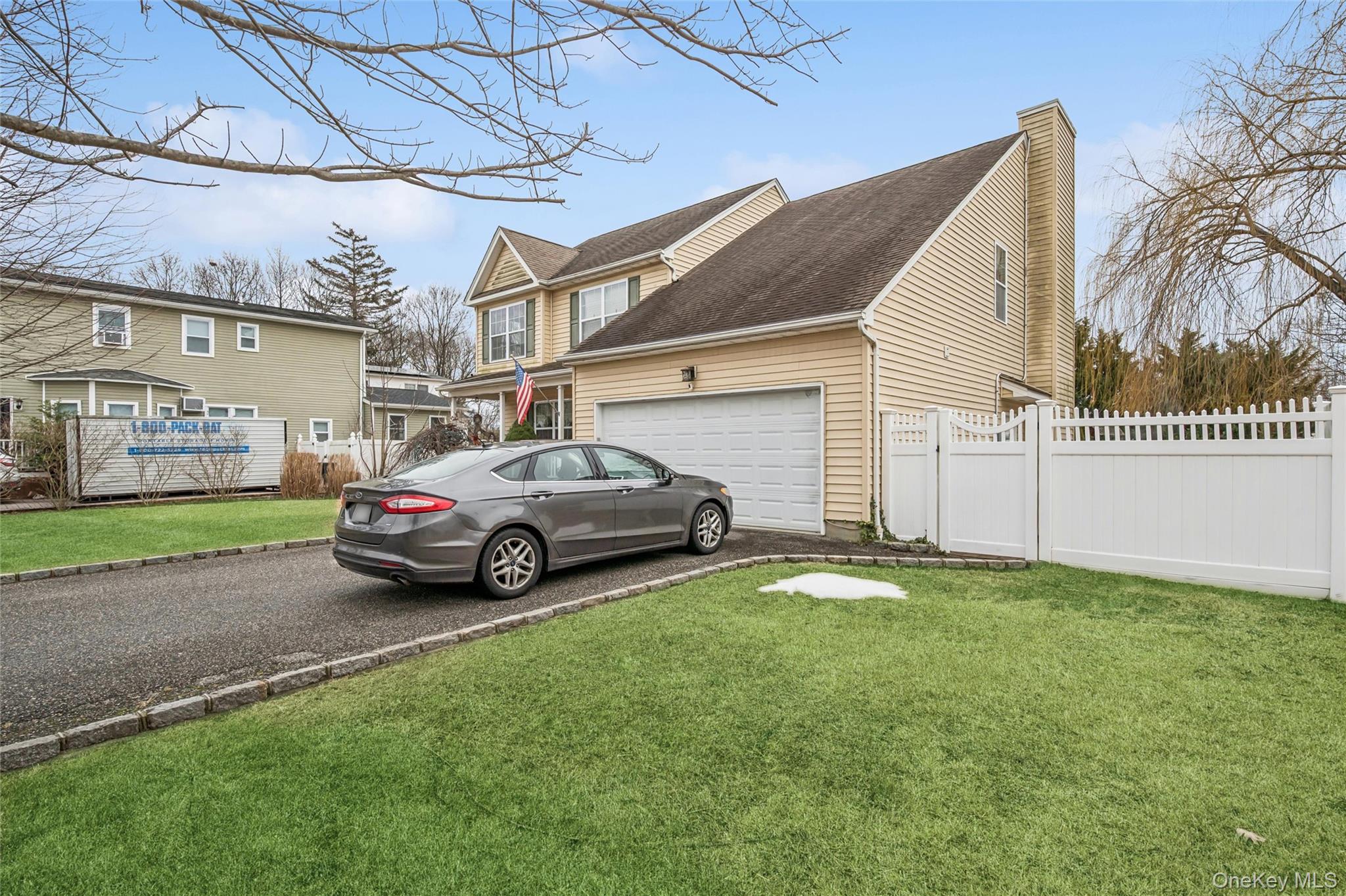 #14 photo, 80 Fairview Avenue, Islip Terrace , NY 11752
