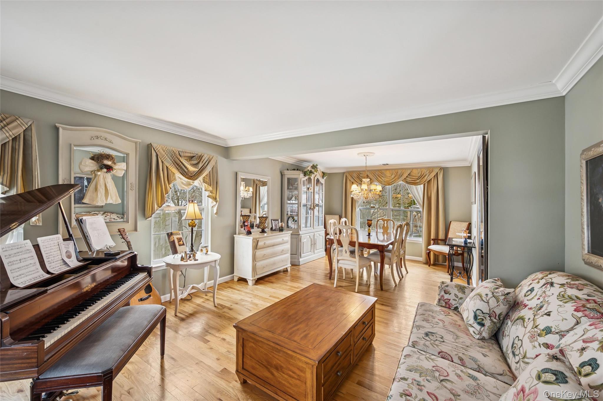 #20 photo, 80 Fairview Avenue, Islip Terrace , NY 11752