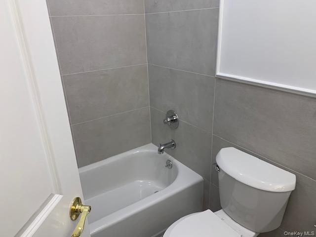 #9 photo, 20840 15th Drive, Bayside , NY 11360