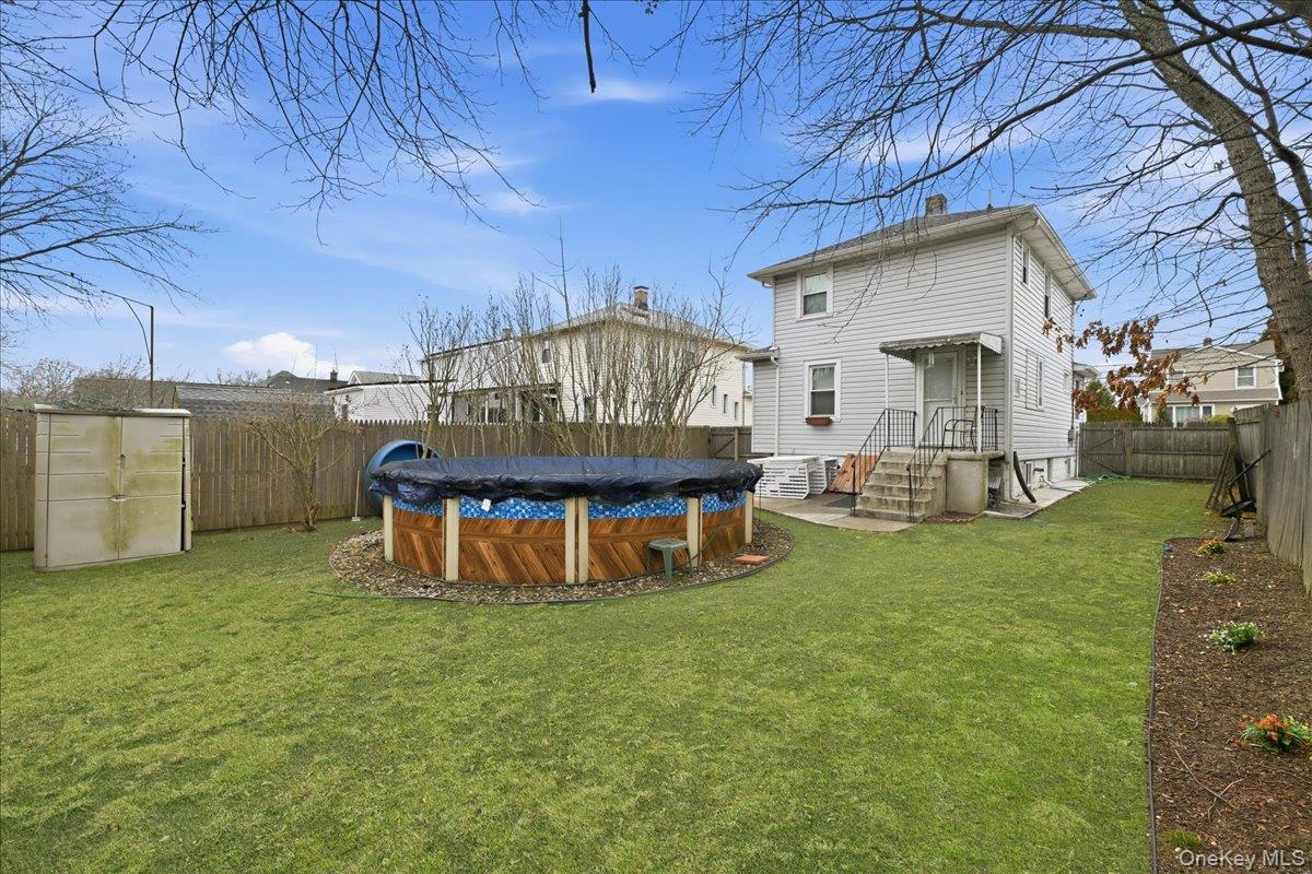 #20 photo, 307 Frederick Avenue, 长岛 Bellmore , NY 11710