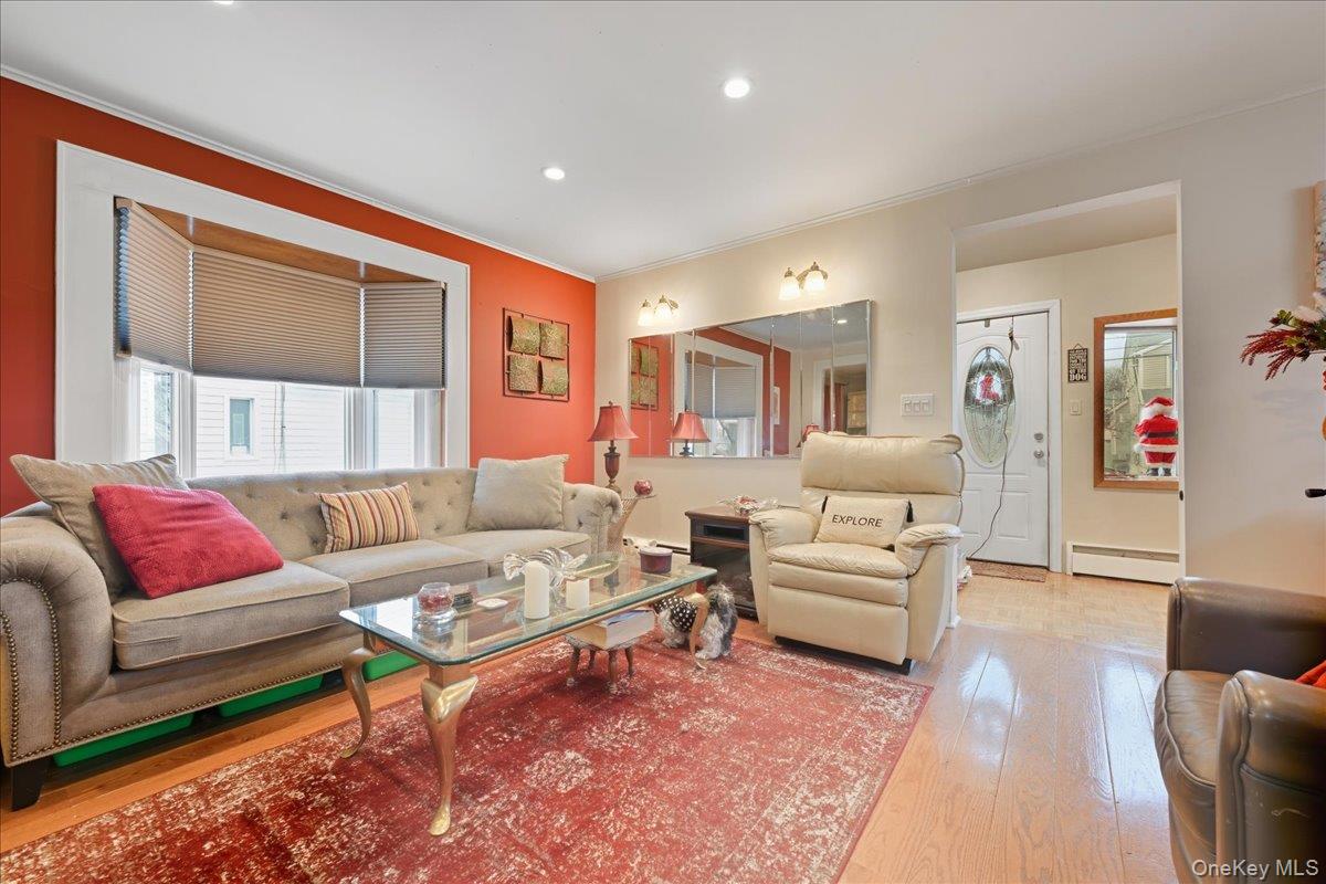 #7 photo, 307 Frederick Avenue, 长岛 Bellmore , NY 11710