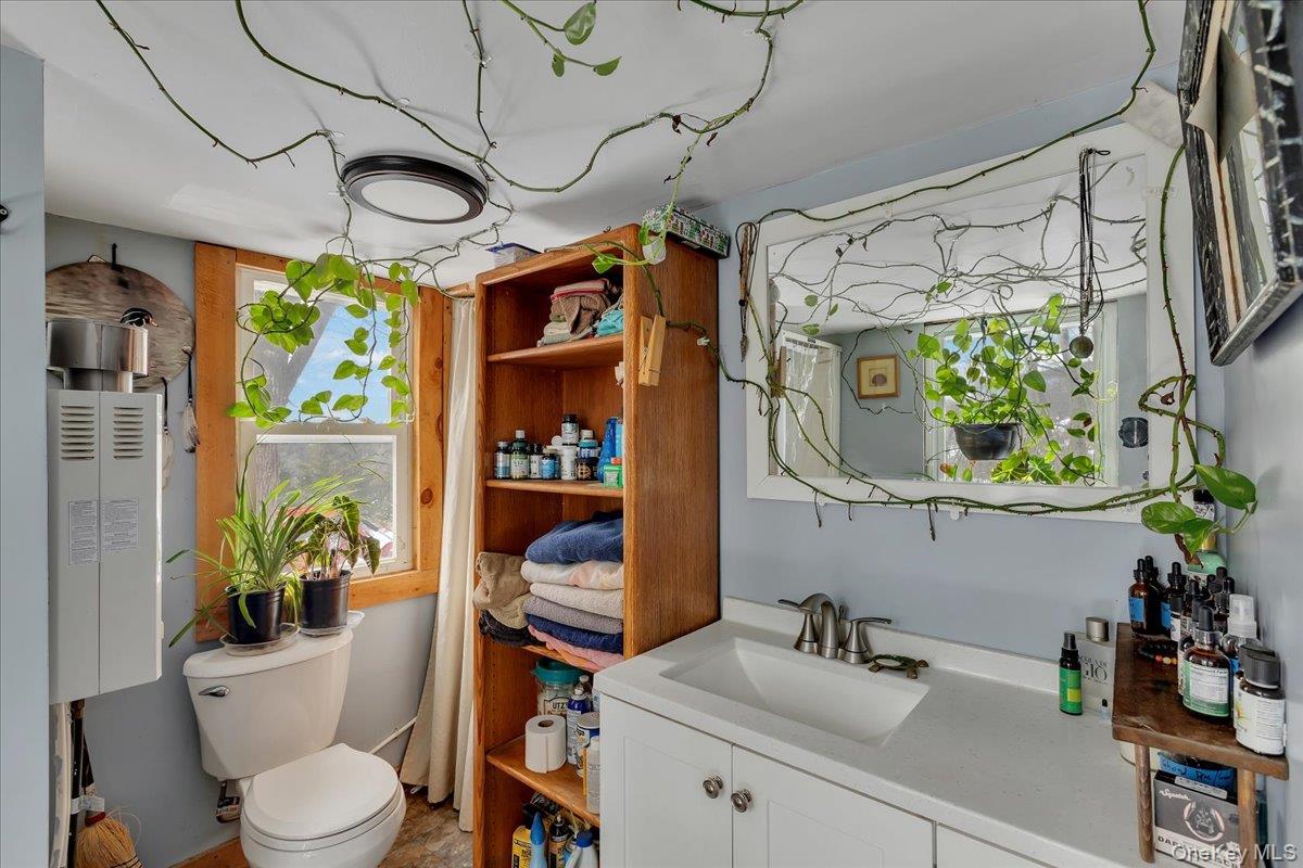 #19 photo, 277 Breese Hollow Road, Call Listing Agent , NY 12090