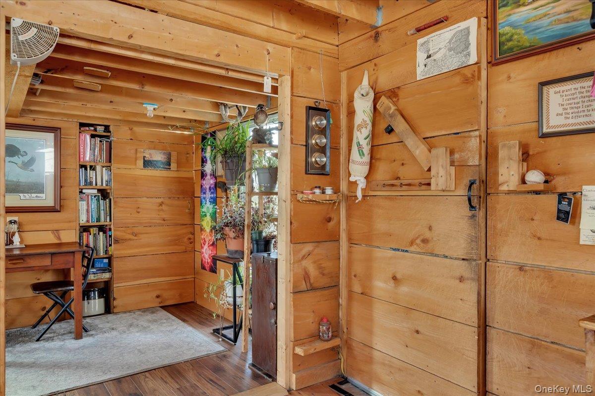 #4 photo, 277 Breese Hollow Road, Call Listing Agent , NY 12090