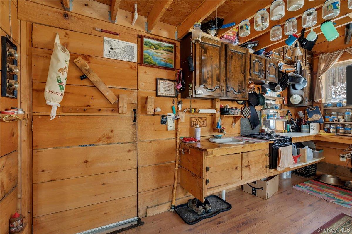 #7 photo, 277 Breese Hollow Road, Call Listing Agent , NY 12090