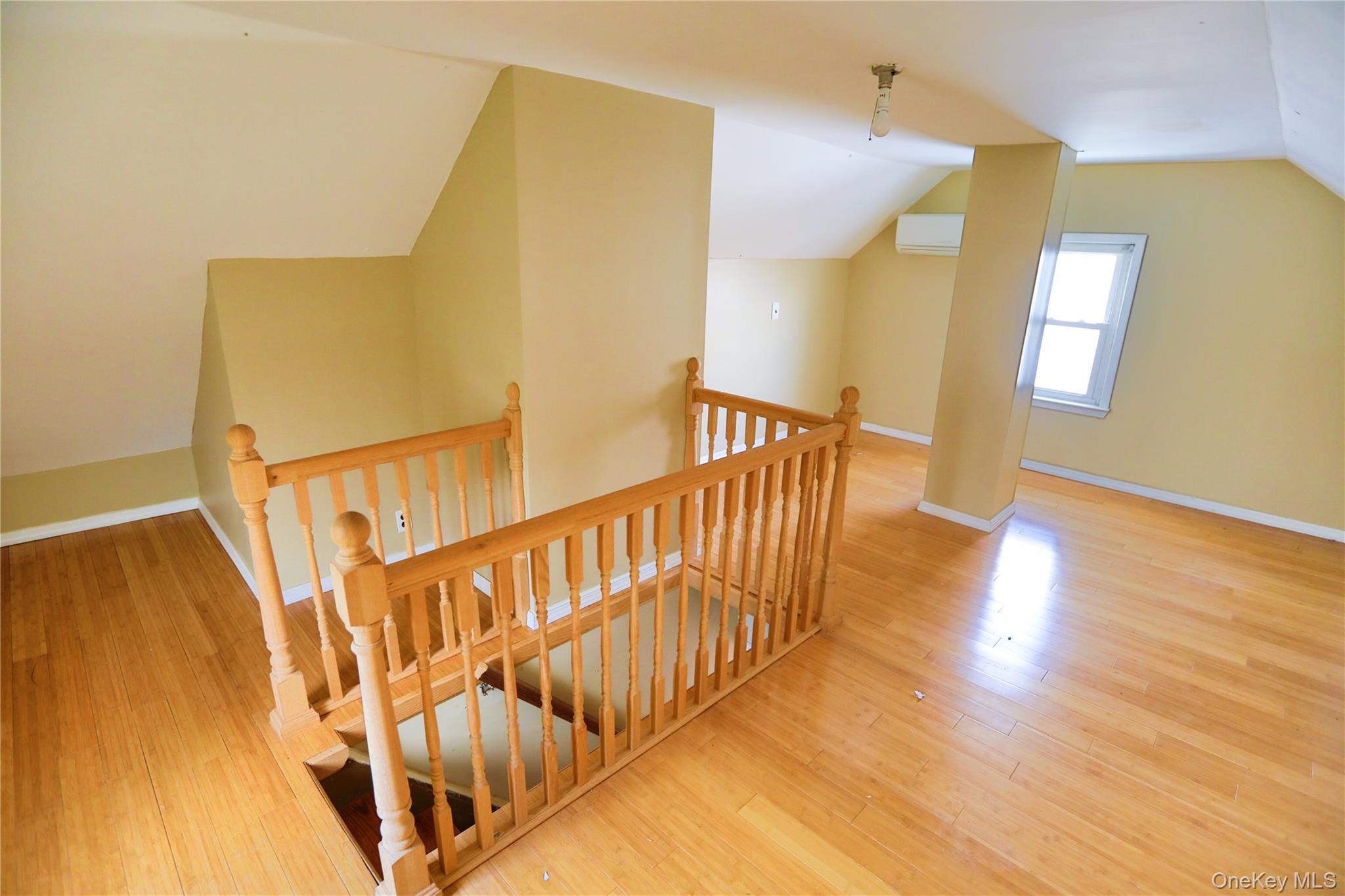 #16 photo, 21664 113th Drive, Queens Village , NY 11429