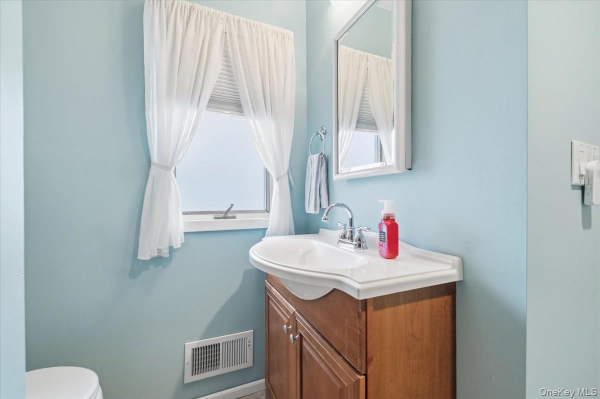 #18 photo, 112 Longworth Avenue, Woodmere , NY 11598