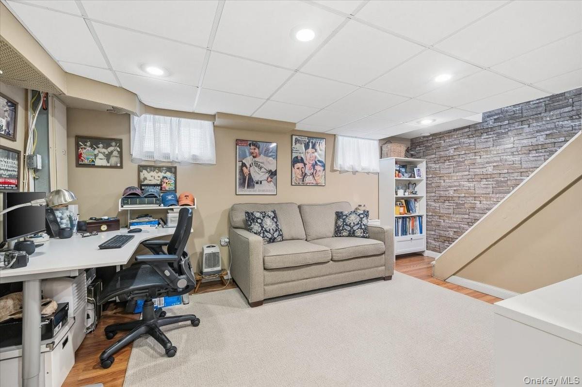 #19 photo, 112 Longworth Avenue, Woodmere , NY 11598