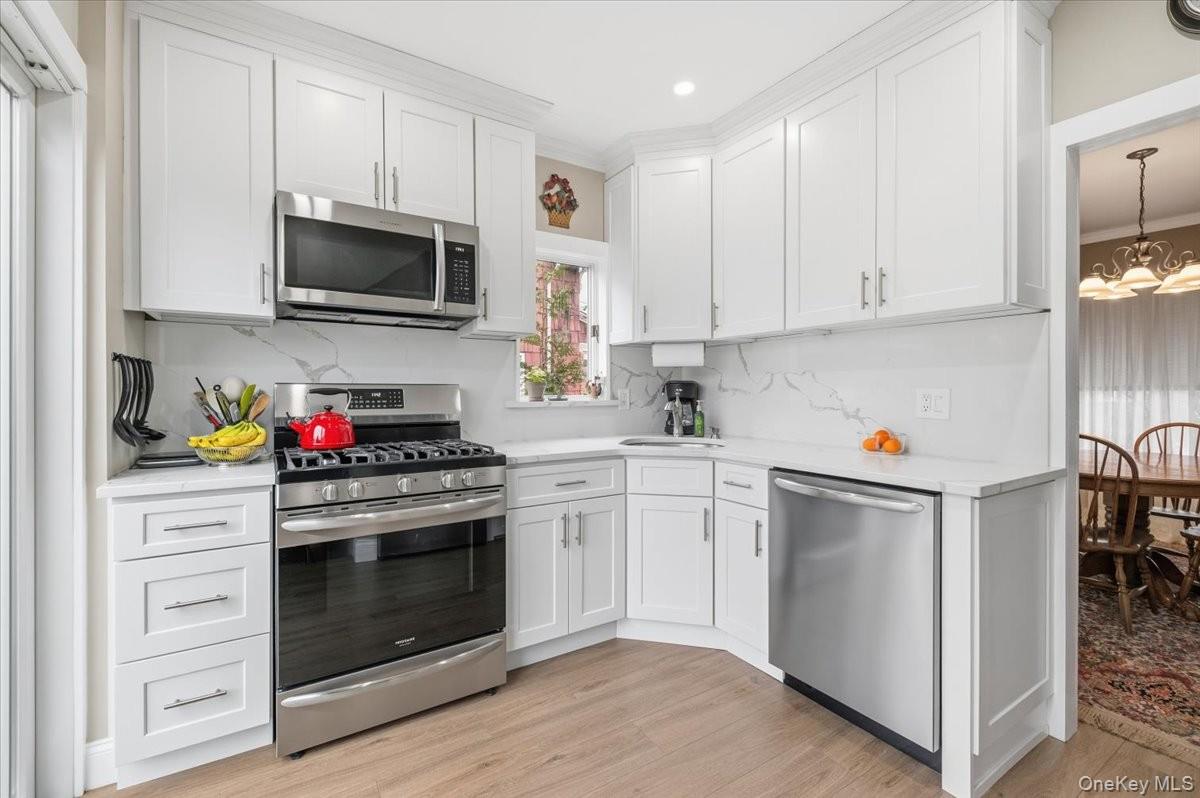 #9 photo, 112 Longworth Avenue, Woodmere , NY 11598